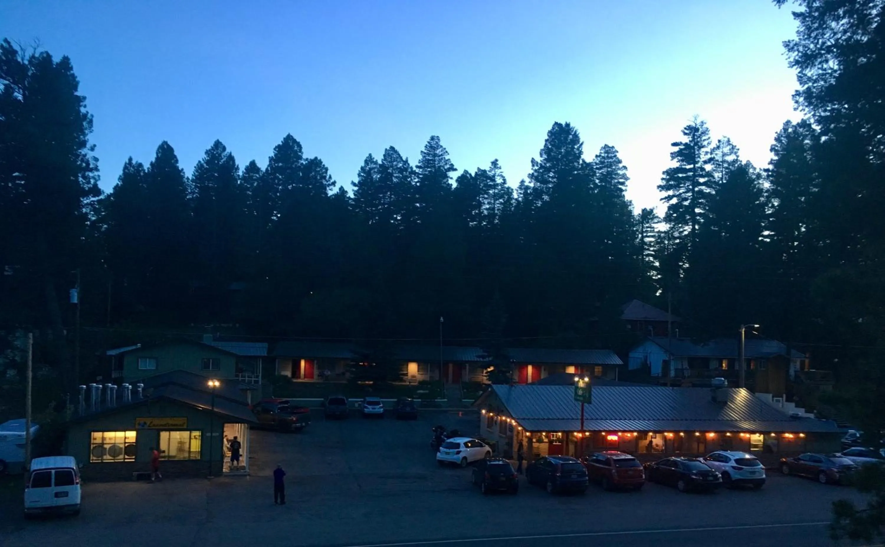 Dusty Boots Motel & Cafe