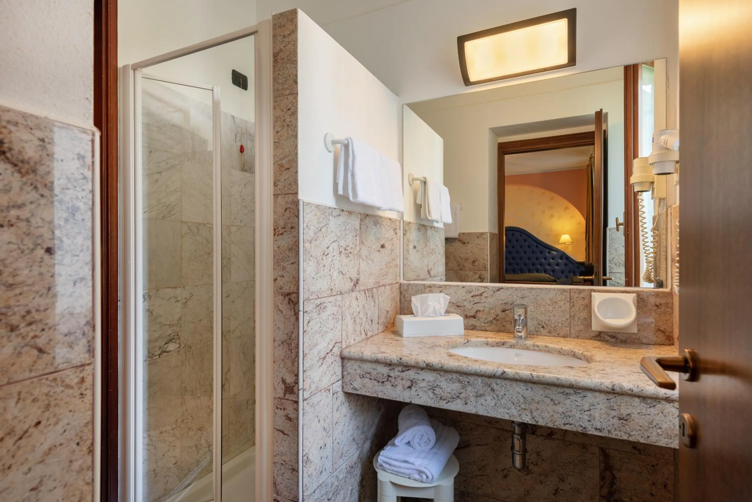 Bathroom in Hotel Du Parc