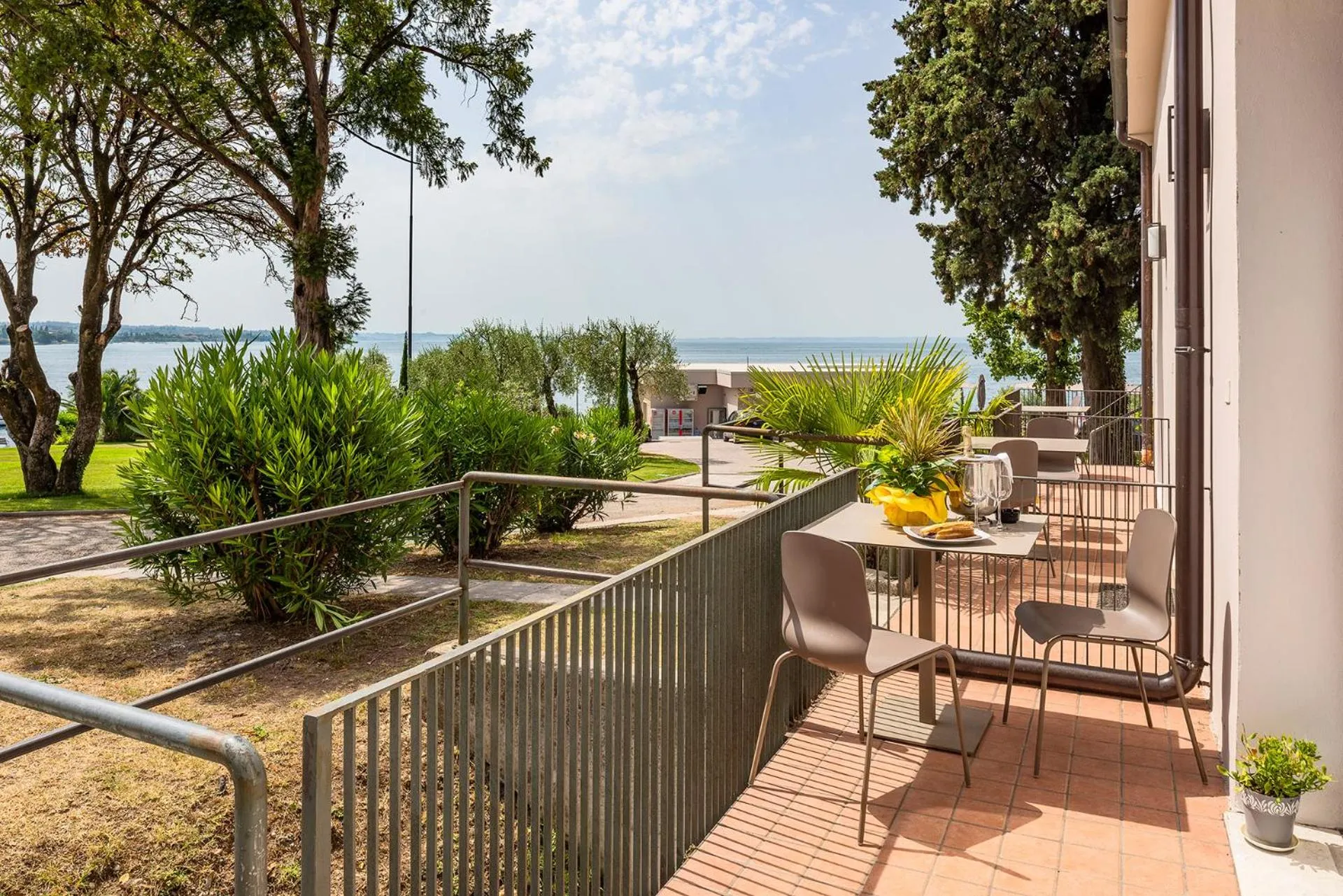 Balcony/Terrace in Hotel Du Parc