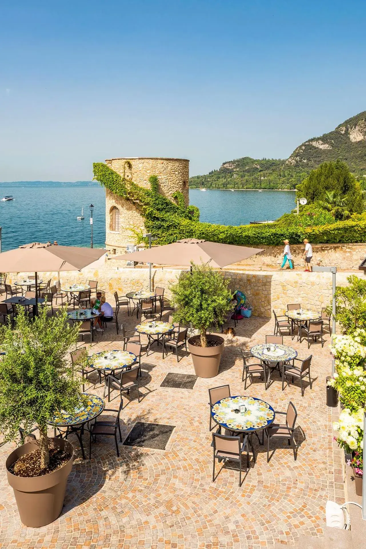 Nearby landmark, Beach in Hotel Du Parc