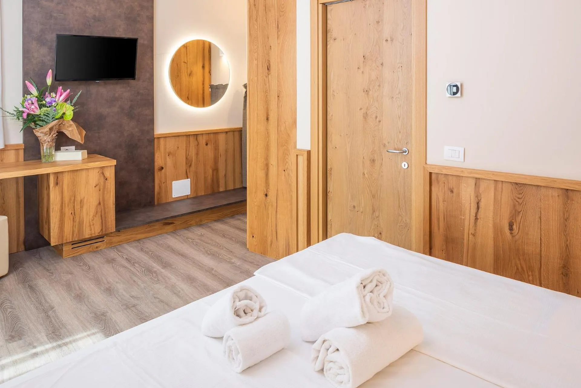 Bedroom in Hotel Du Parc