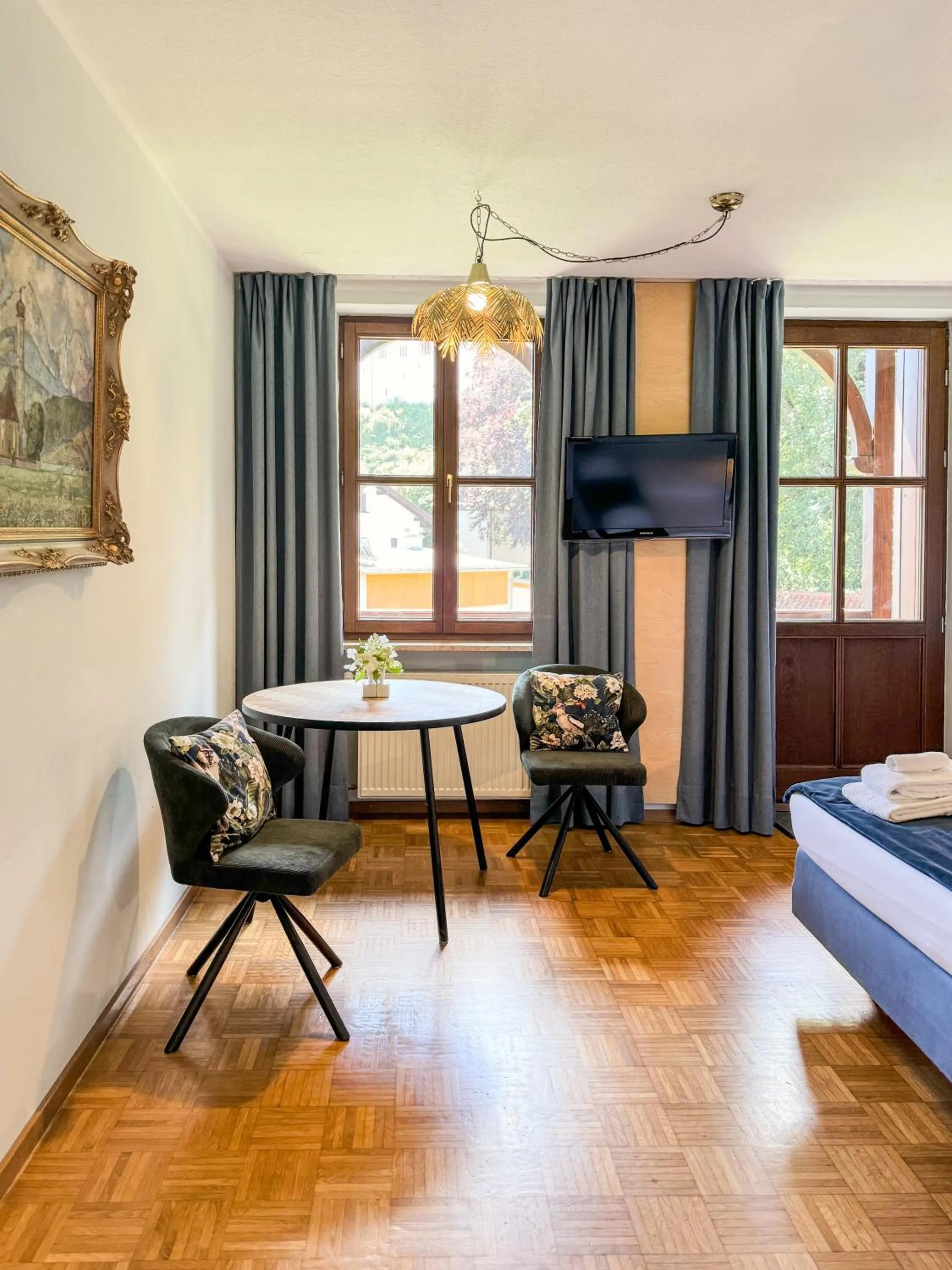 Seating area in Villa Fantasia Budget Boutique Hotel