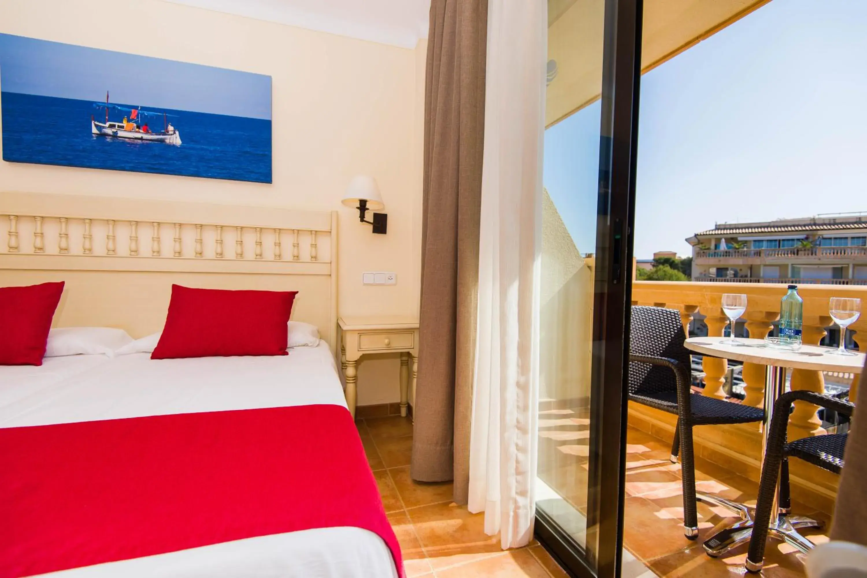 Bed in Bell Port Hotel Bed in Bell Port Hotel