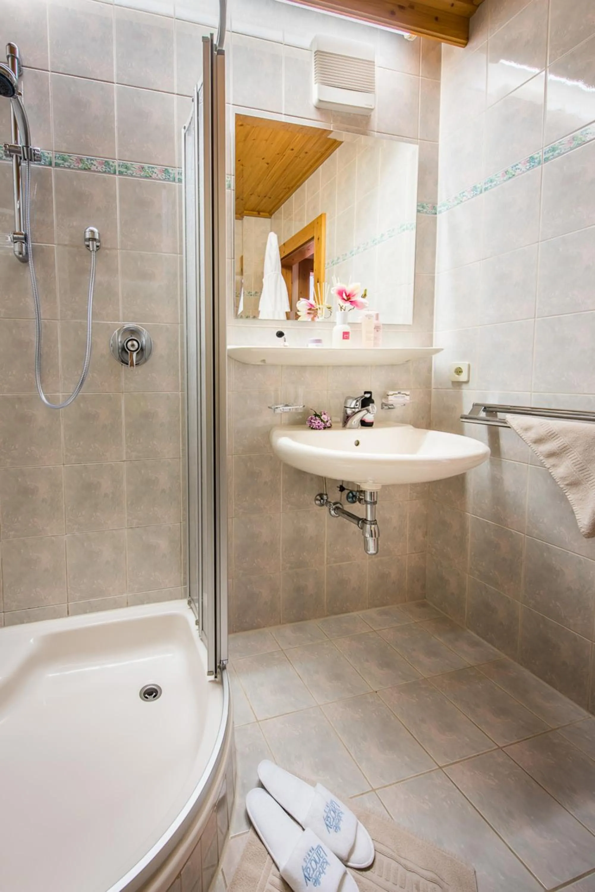 Bathroom in Appartementhaus Alpenrose