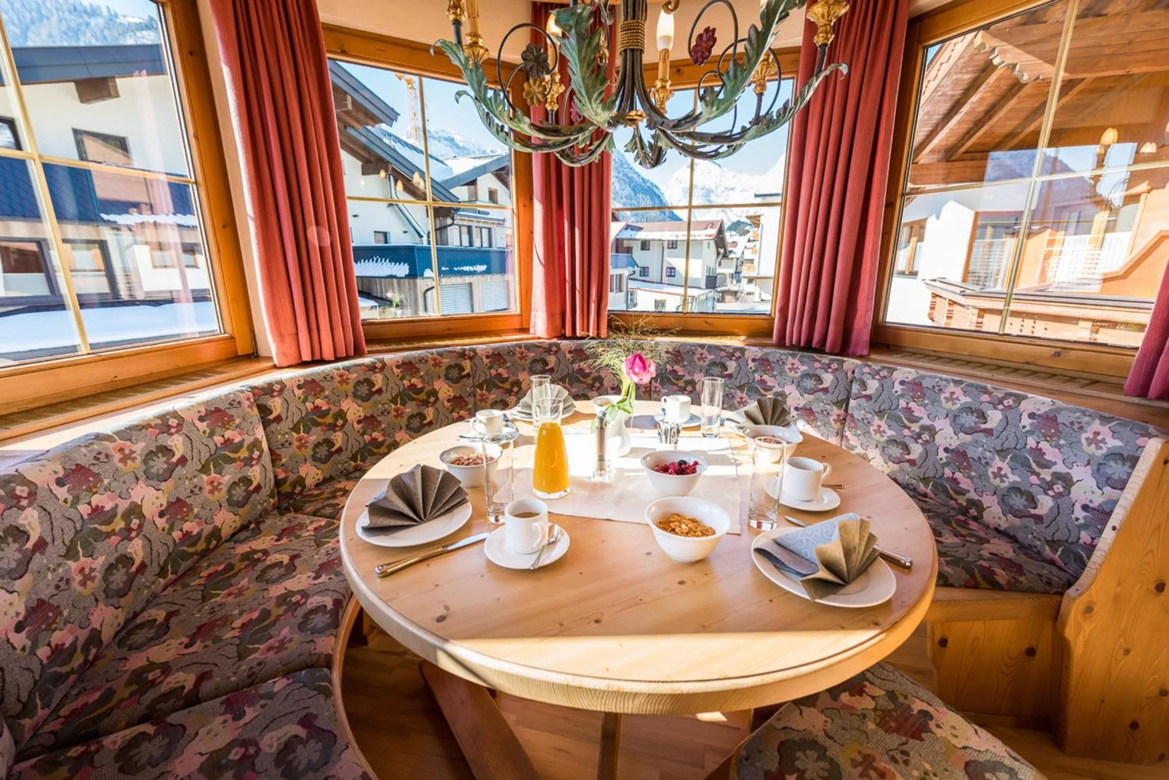 Breakfast in Appartementhaus Alpenrose