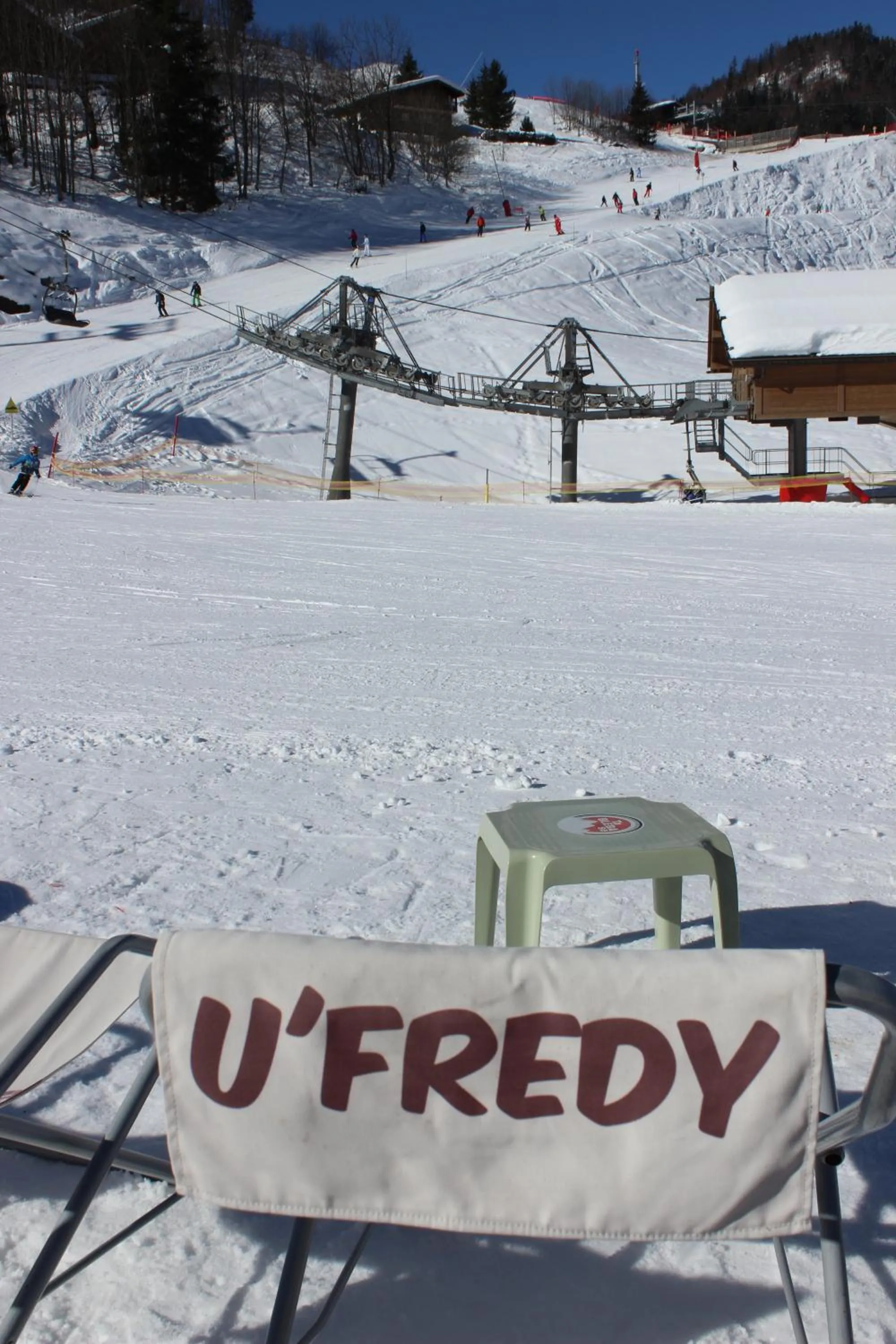 Skiing in Hôtel Restaurant U'Fredy