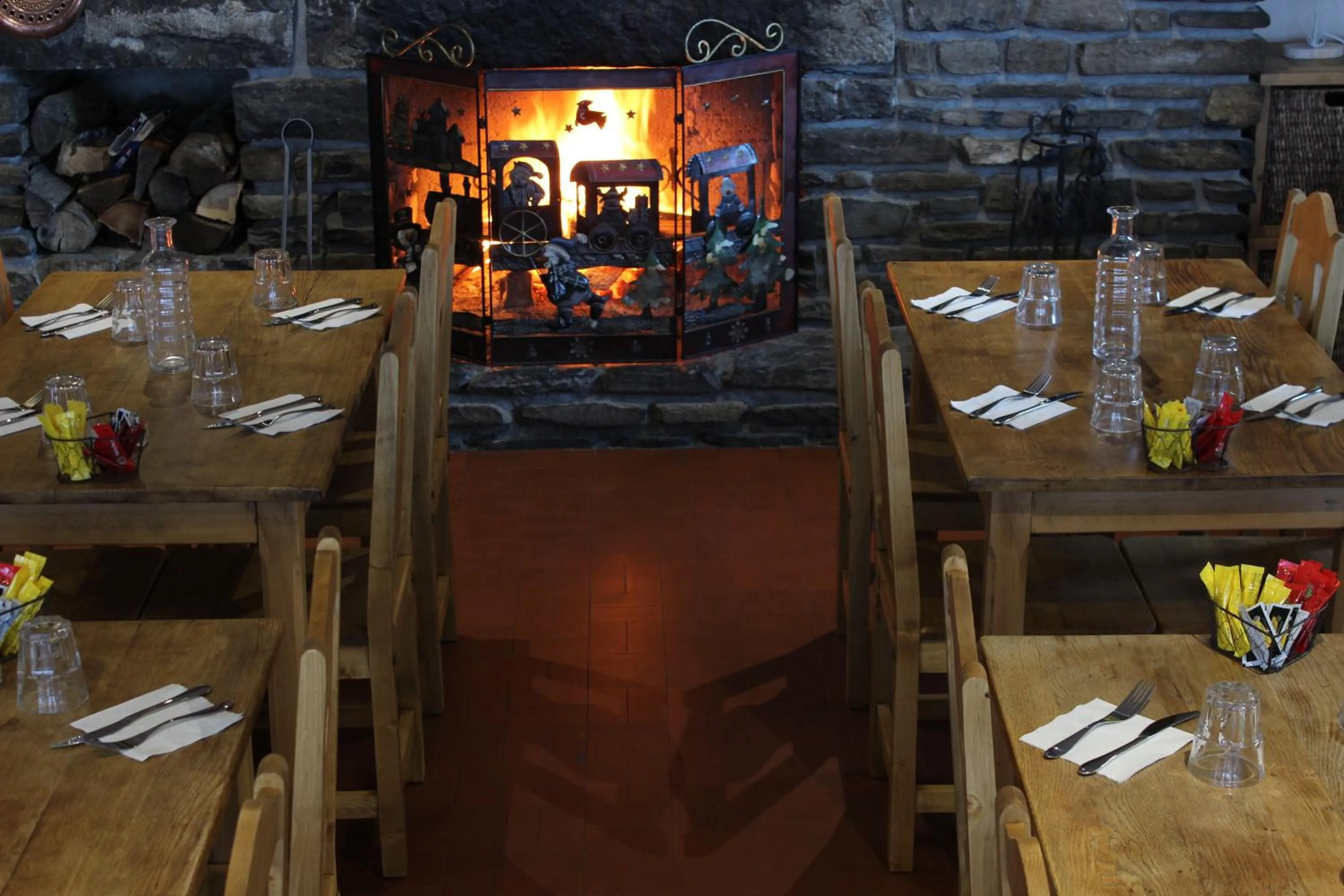 Restaurant/places to eat in Hôtel Restaurant U'Fredy