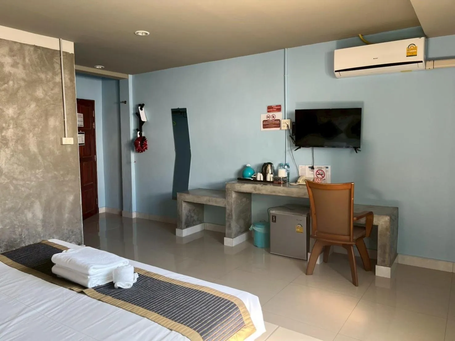 Bed in The Guest Hotel Krabi