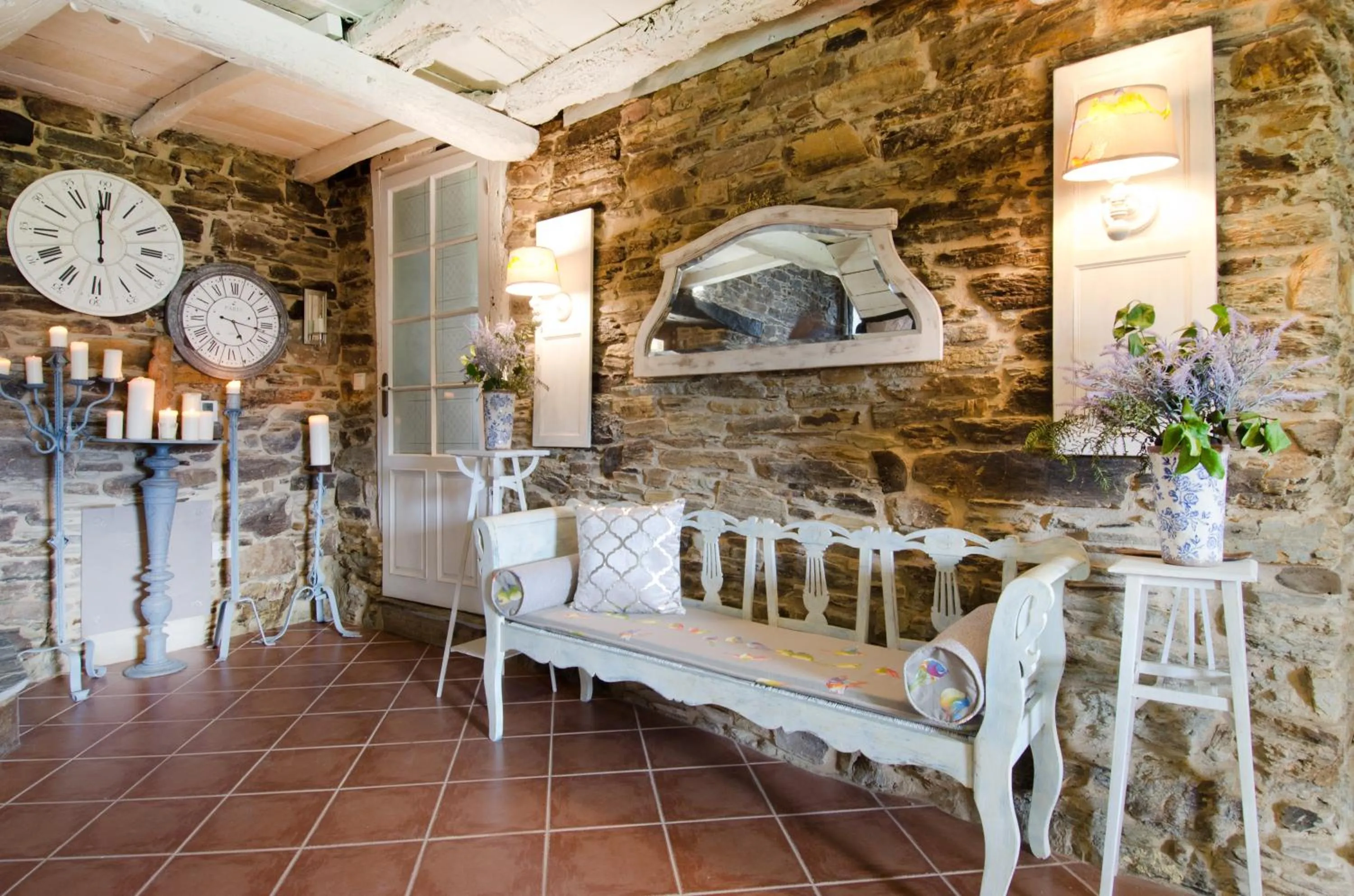 Lobby or reception in Complejo Rural Lar de Vies