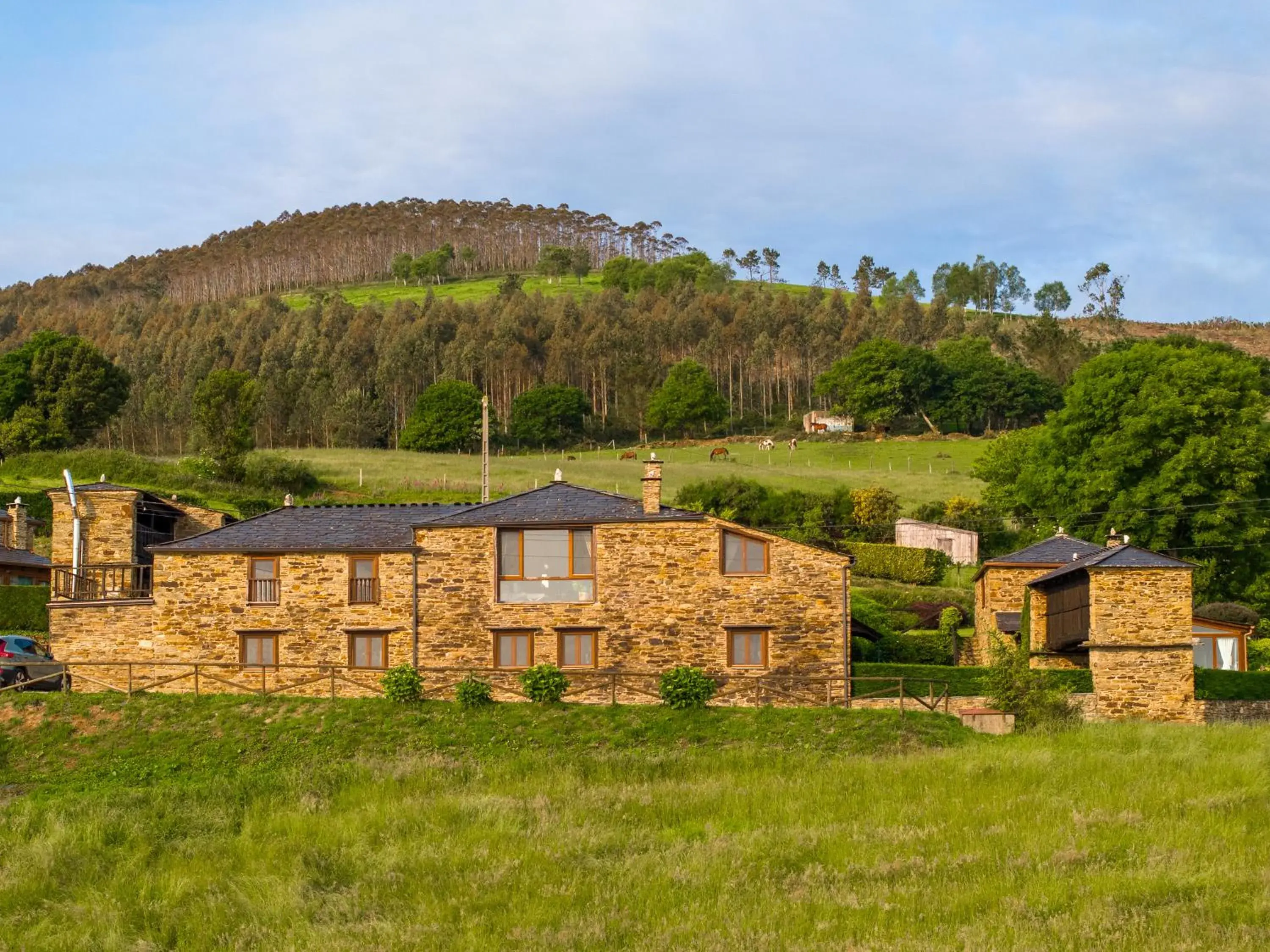 Property building in Complejo Rural Lar de Vies Property building in Complejo Rural Lar de Vies