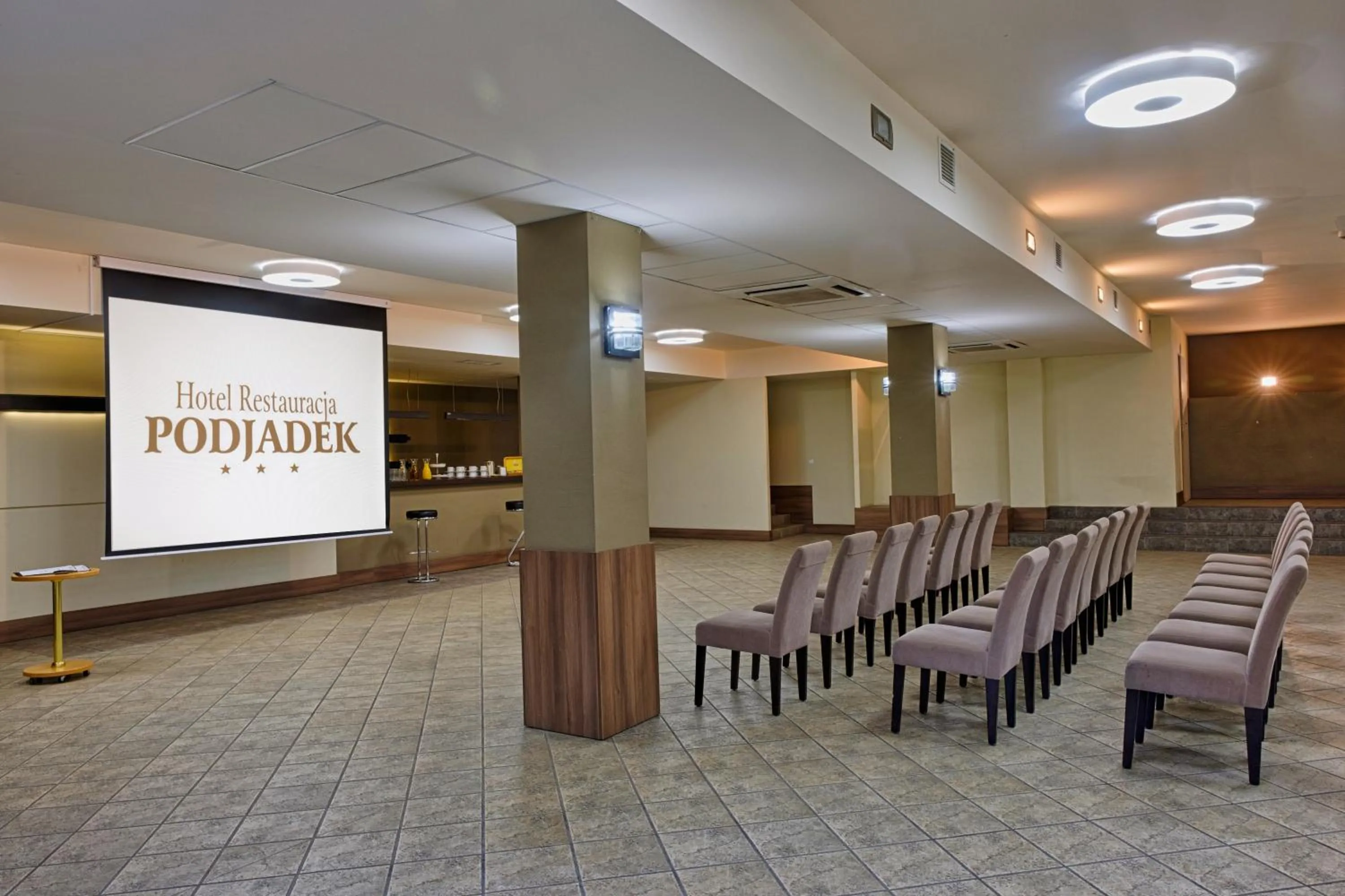Business facilities in Hotel Podjadek