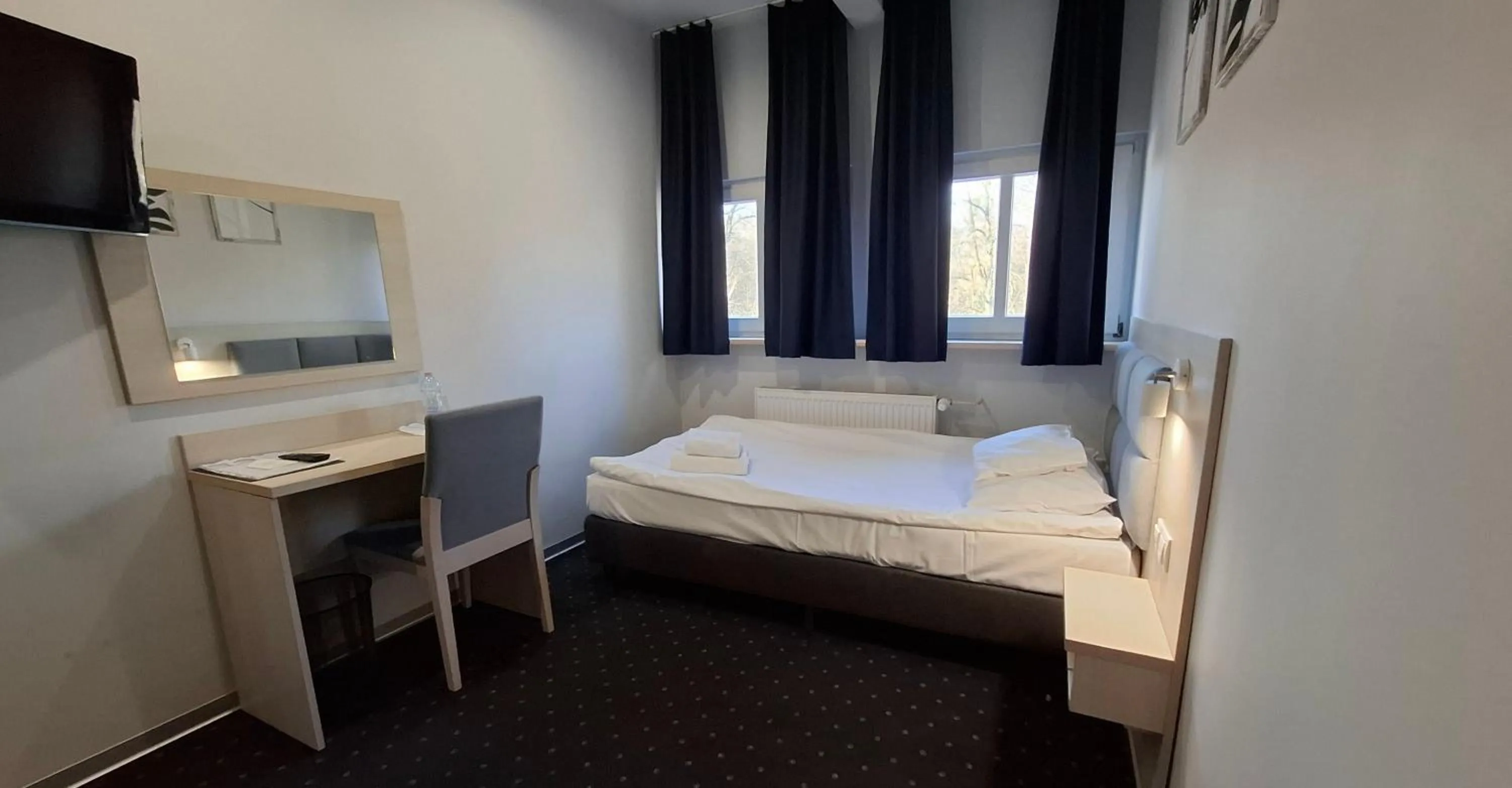 Bed in Hotel Podjadek