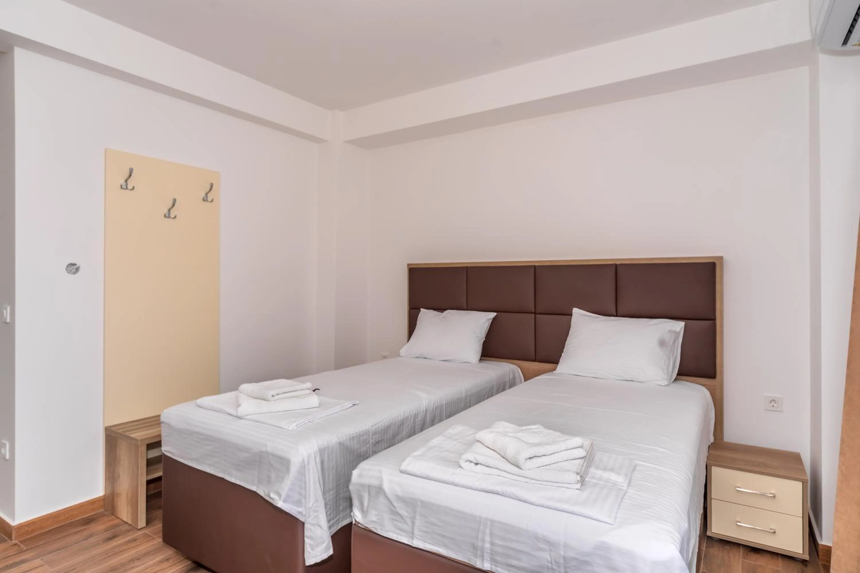 Bedroom, Bed in Hotel Pharos