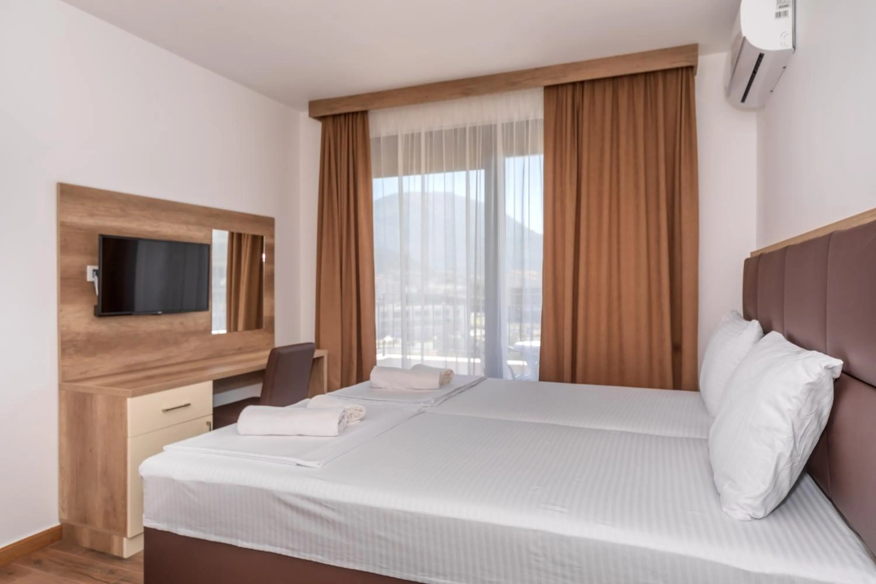 Bedroom, Bed in Hotel Pharos