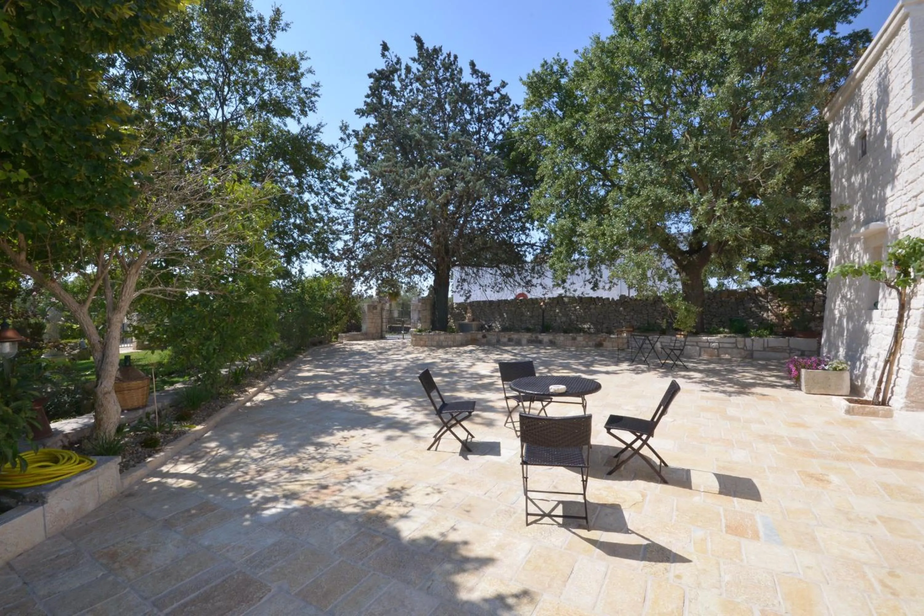 Property building in Trulli Petra Chiara