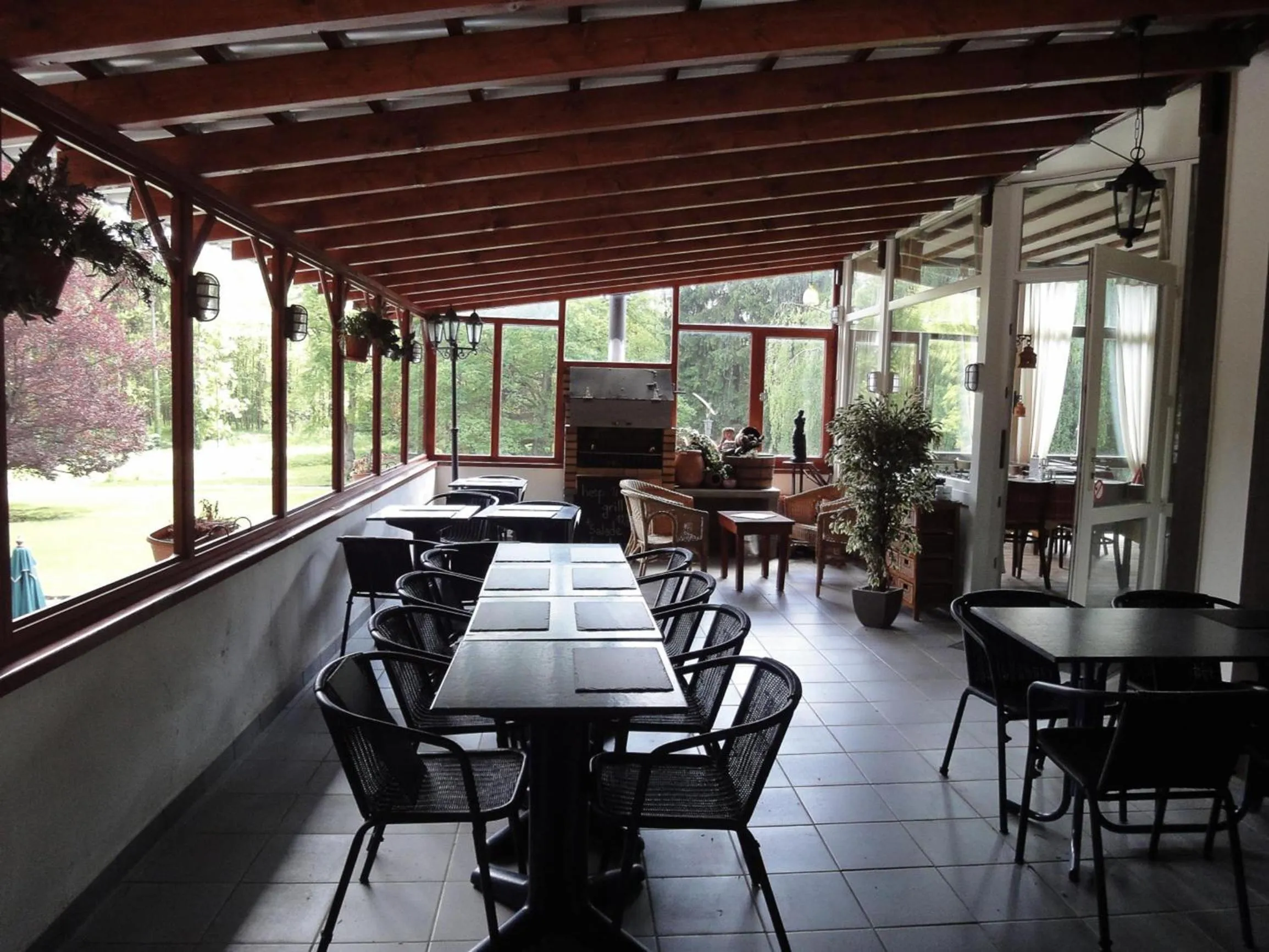 Restaurant/places to eat in Parkhotel Villa des Effats Vielsalm