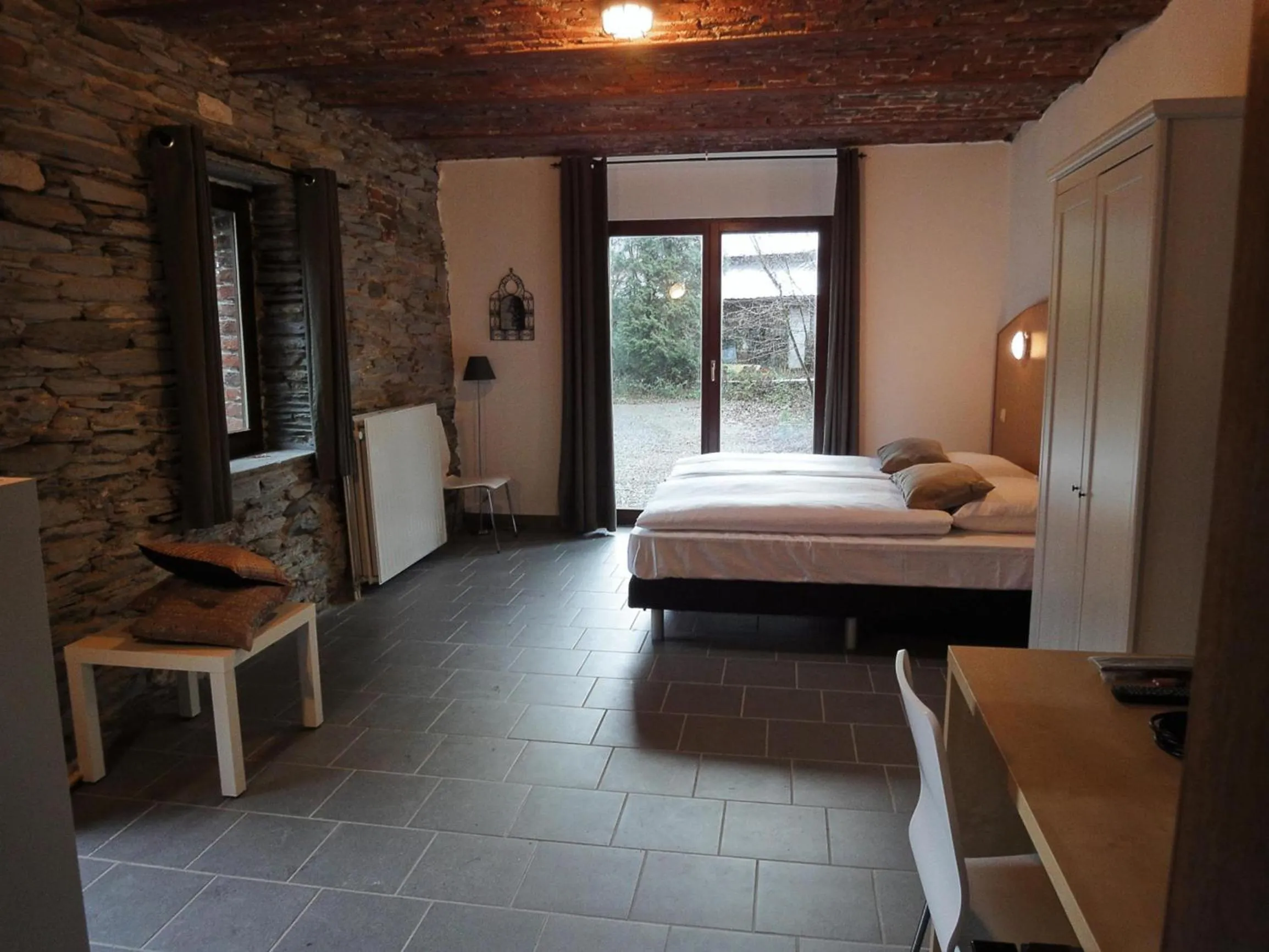 Bedroom, Bed in Parkhotel Villa des Effats Vielsalm