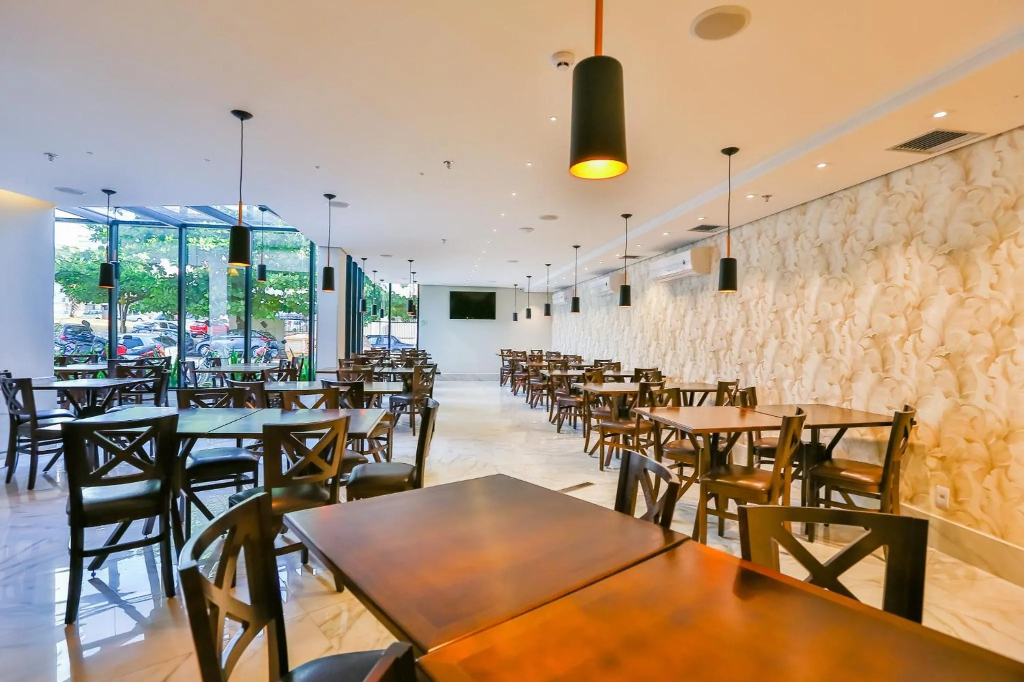 Restaurant/places to eat in Holiday Inn - Goiania by IHG