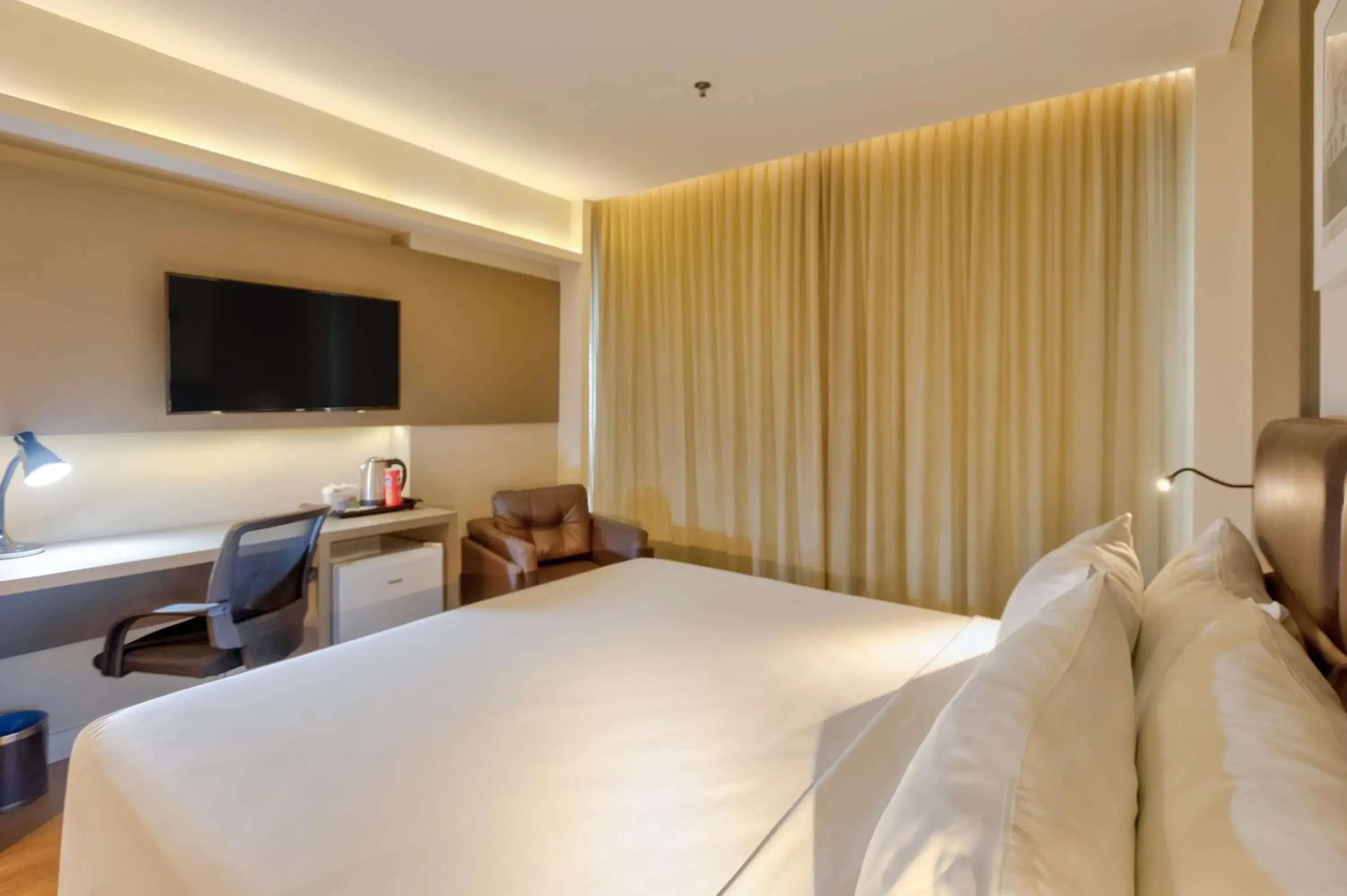 Bed in Holiday Inn - Goiania by IHG Bed in Holiday Inn - Goiania by IHG