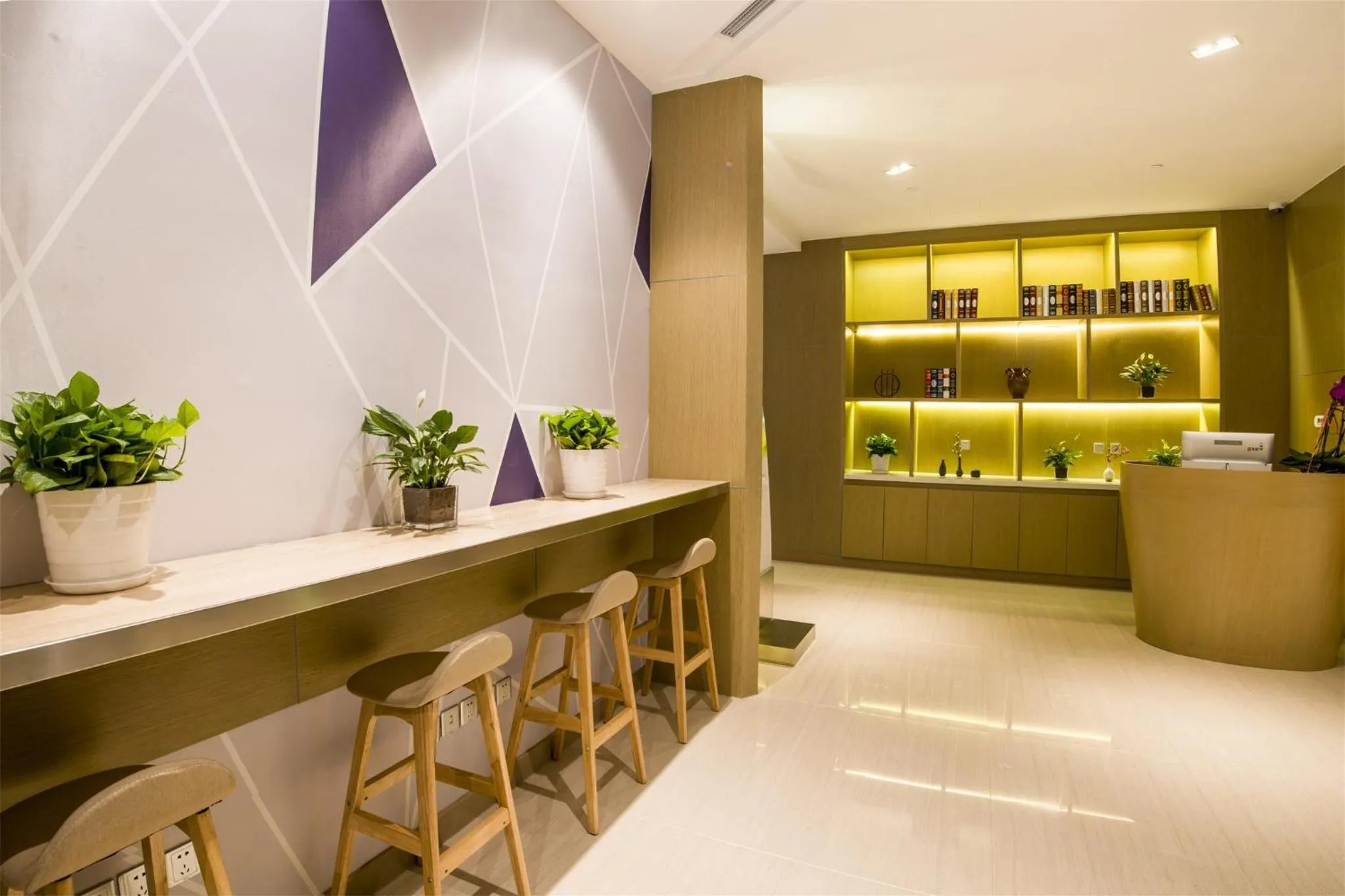 Property building in Holiday Inn Express Chengde Downtown by IHG