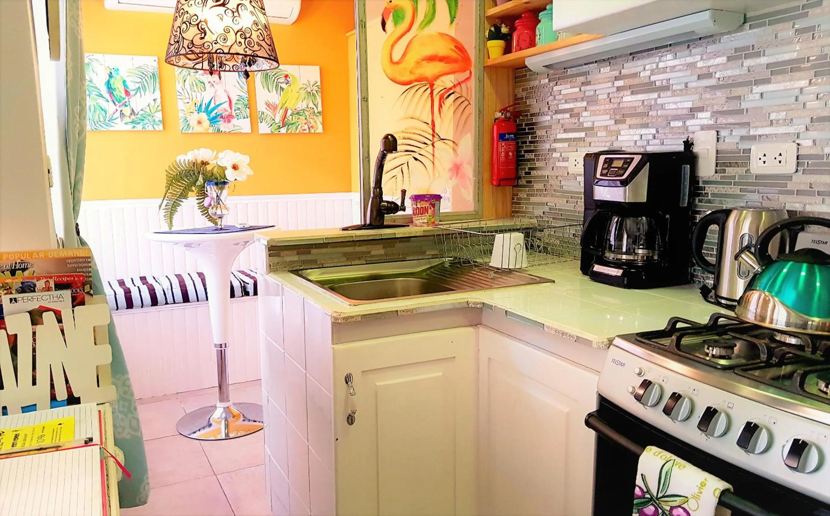 Coffee/tea facilities in El Encanto Condominiums