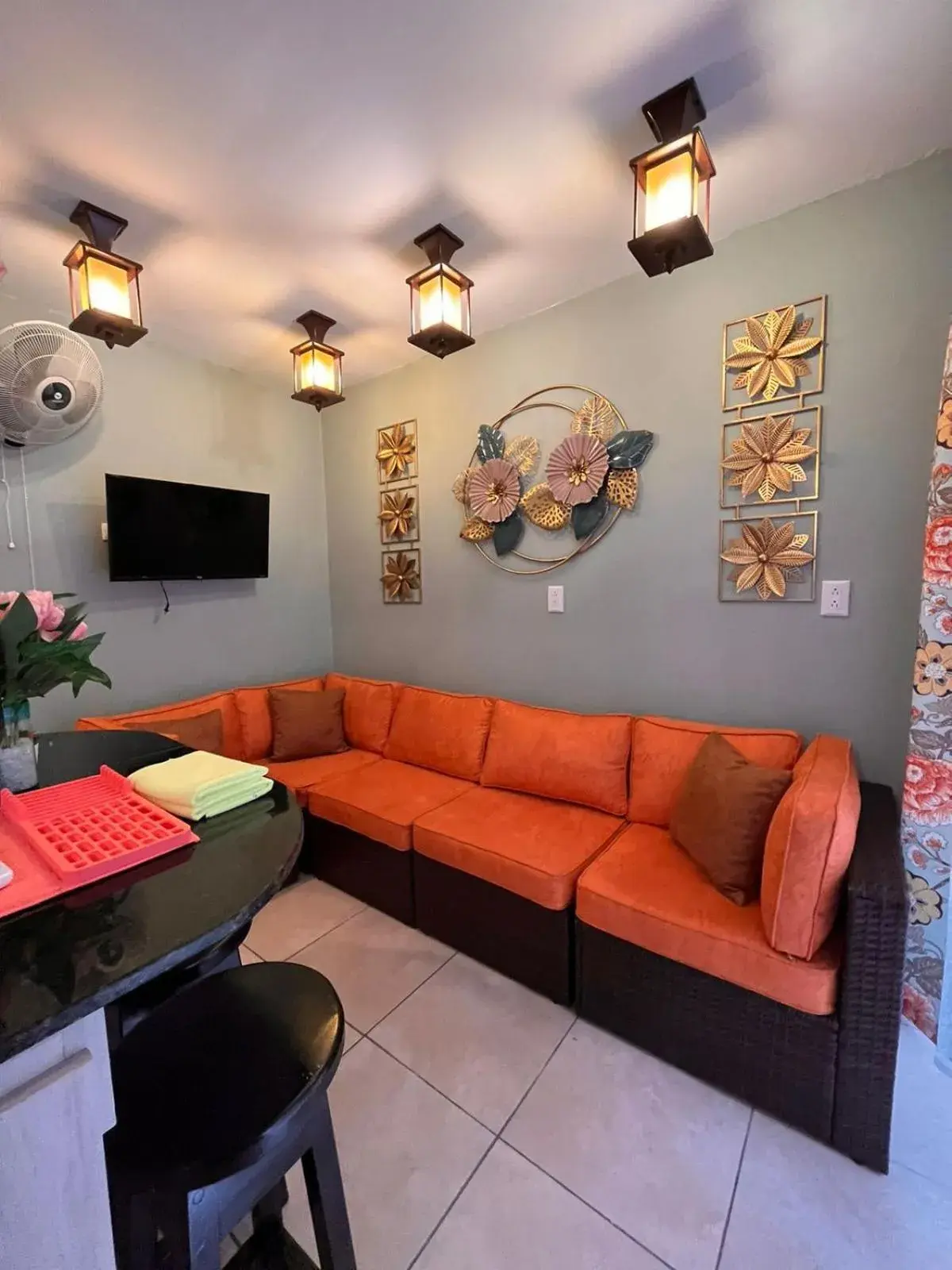 Suite with Pool View in El Encanto Condominiums Suite with Pool View in El Encanto Condominiums