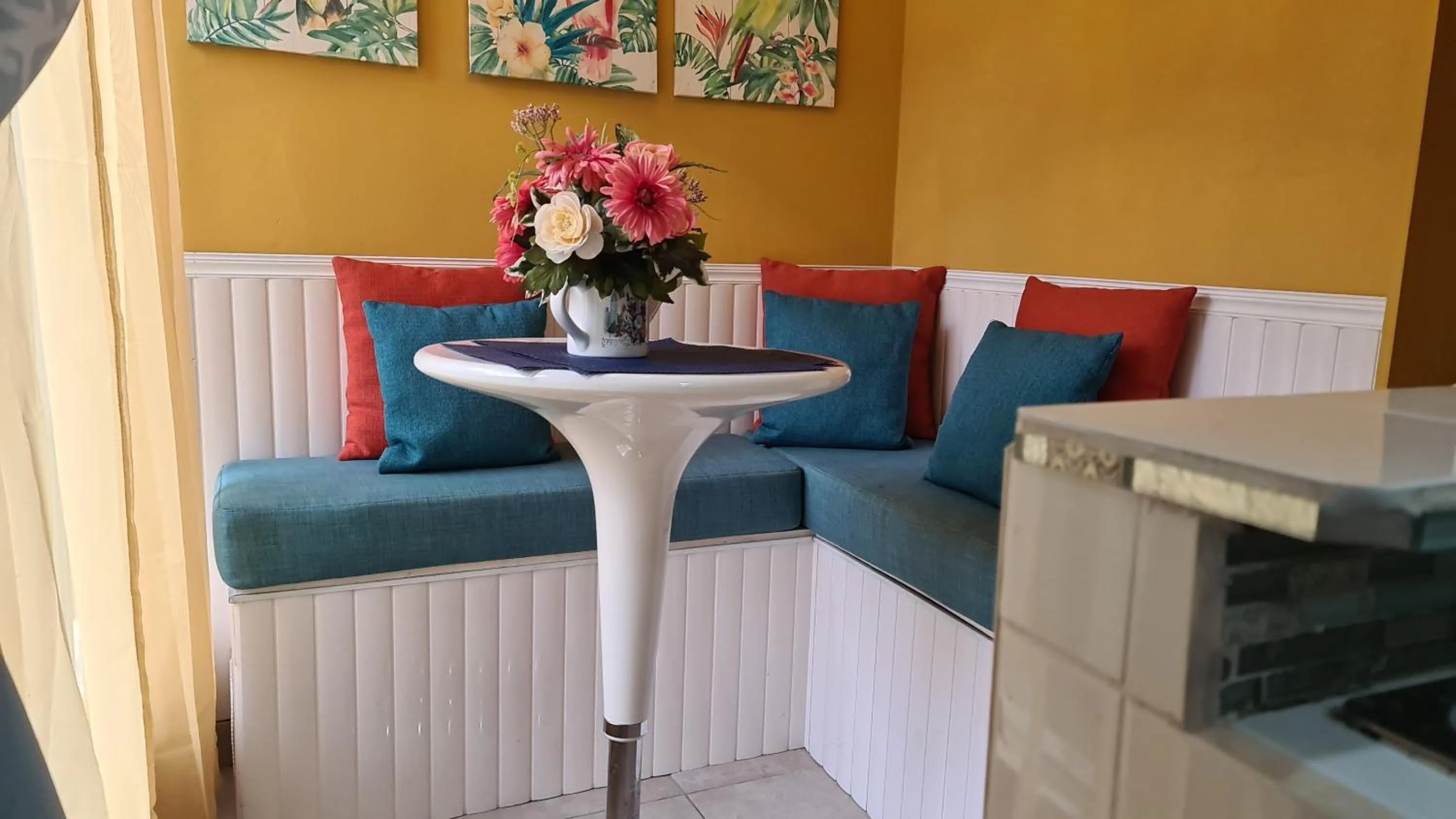 Seating area in El Encanto Condominiums