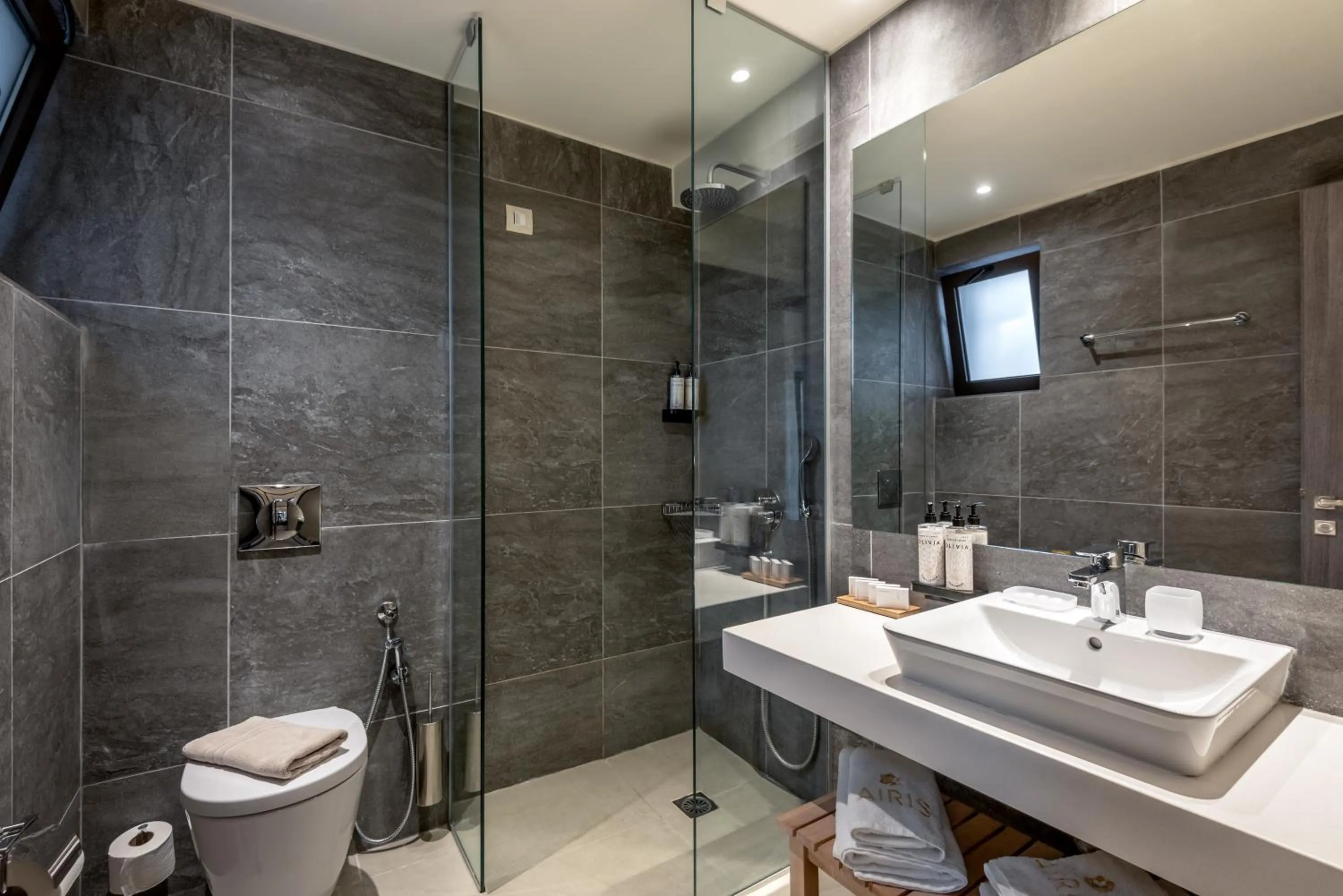 Bathroom in Airis Boutique Hotel & Suites - For adults only
