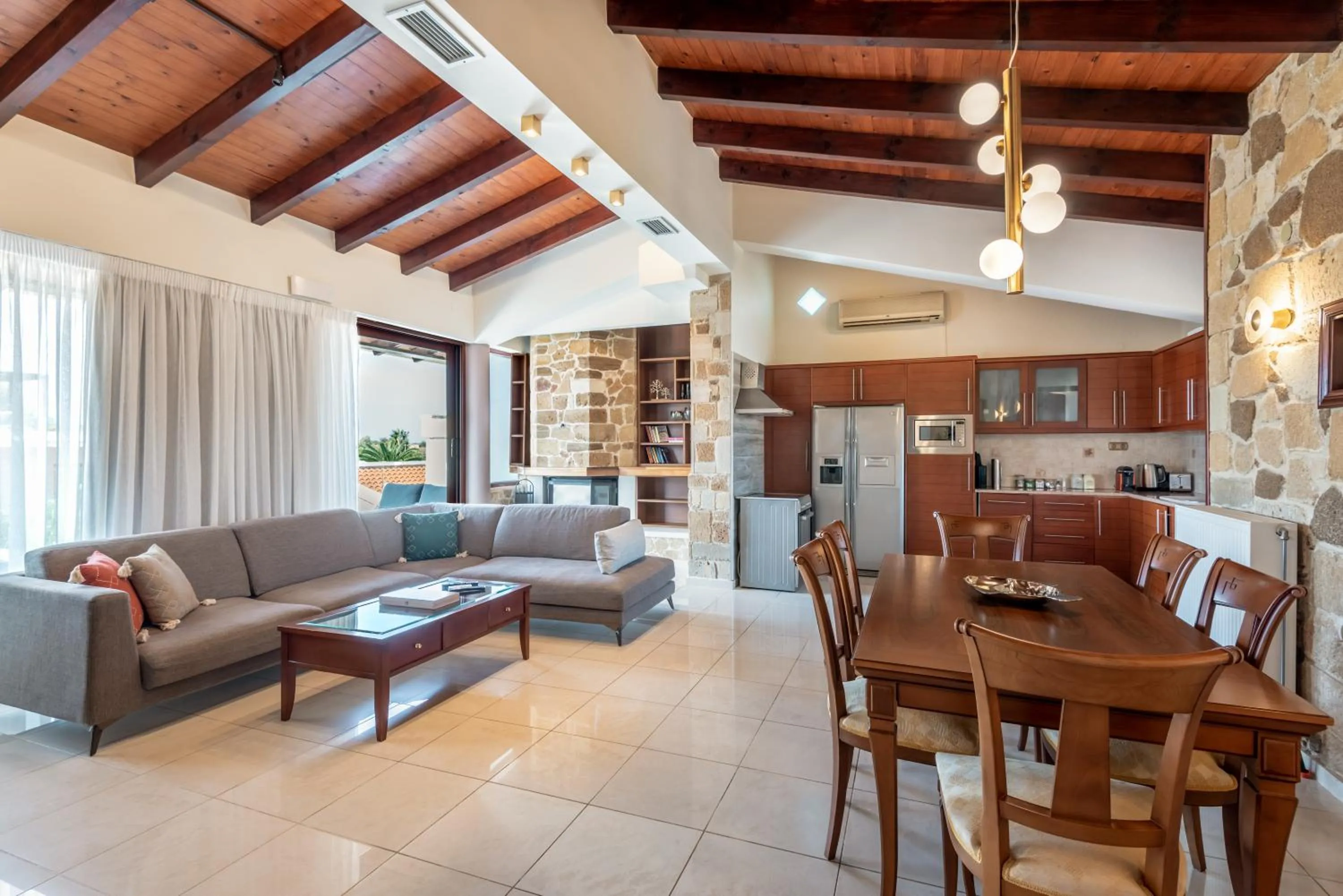 Dining area in Airis Boutique Hotel & Suites - For adults only