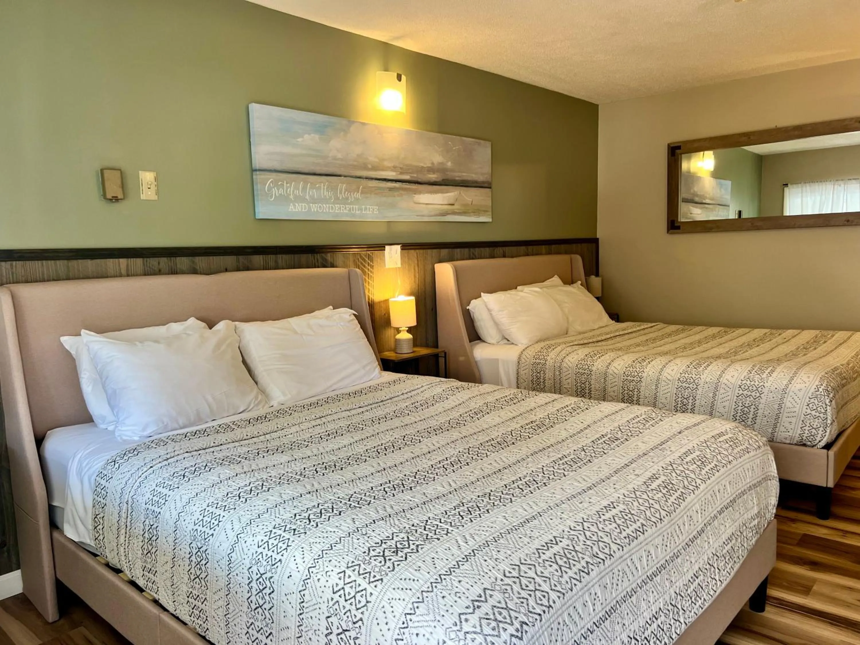 Green Acre Motel