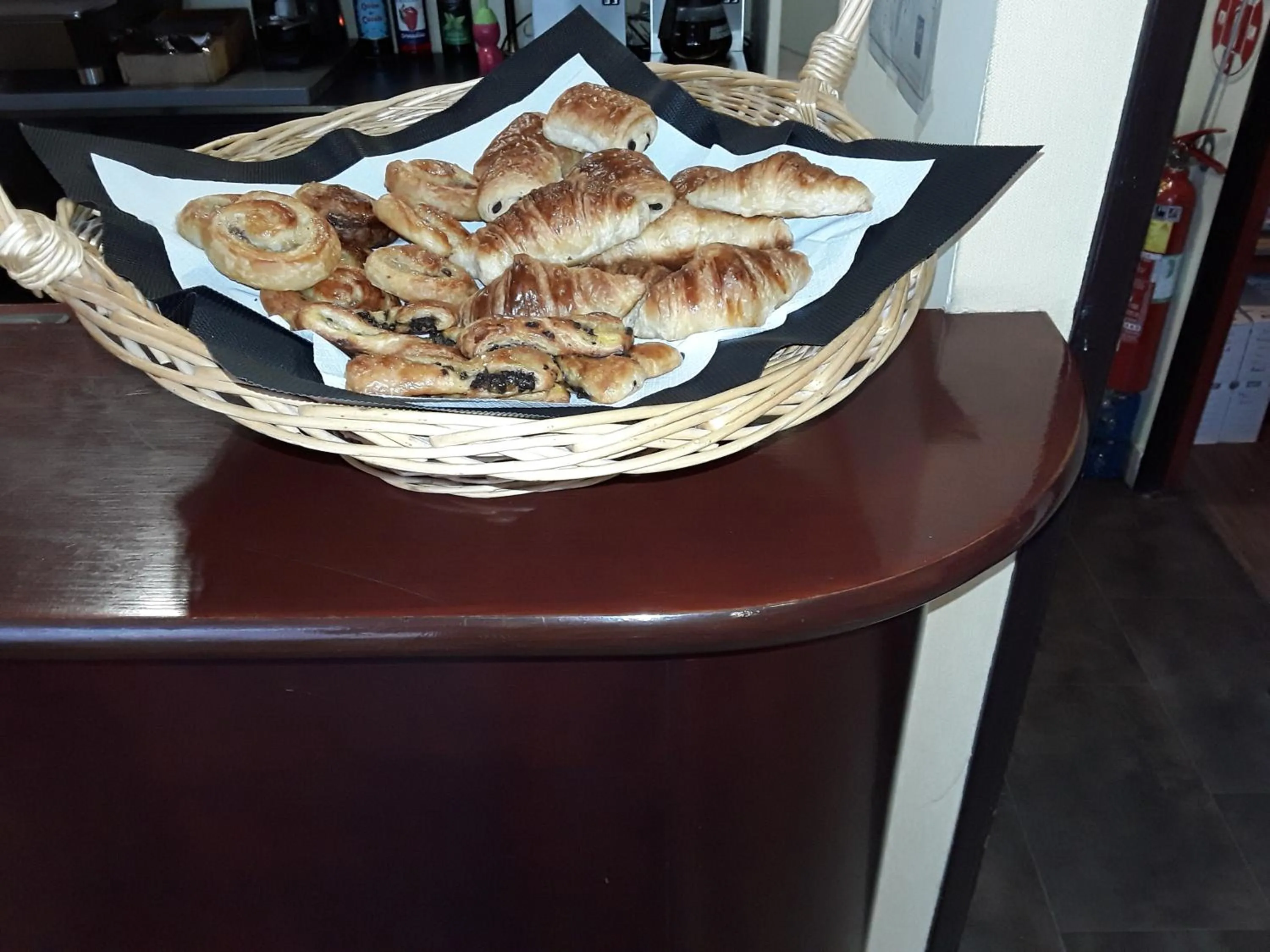 Buffet breakfast in Hotel Dorele