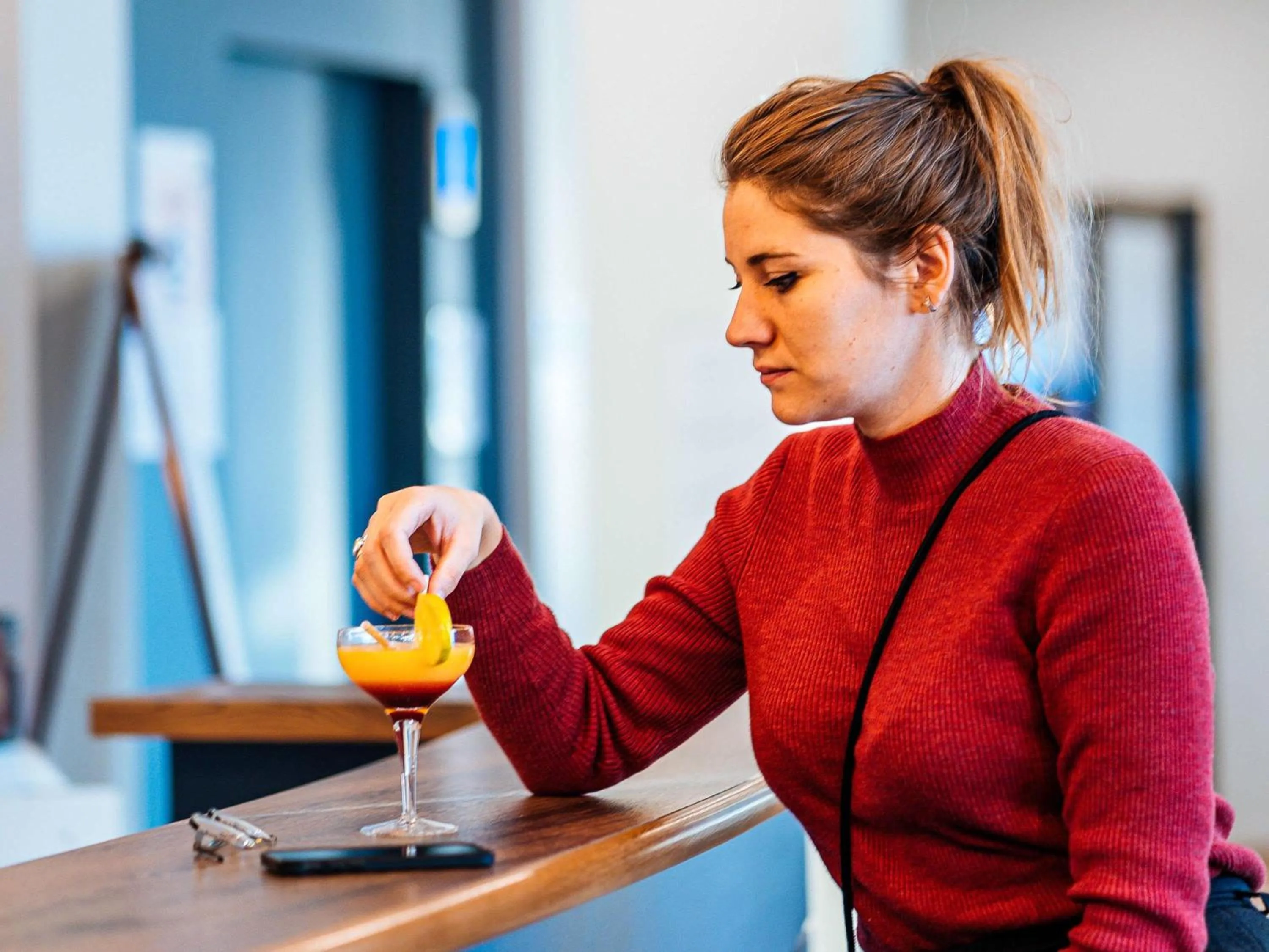 Lounge or bar in ibis Styles Ancenis Centre