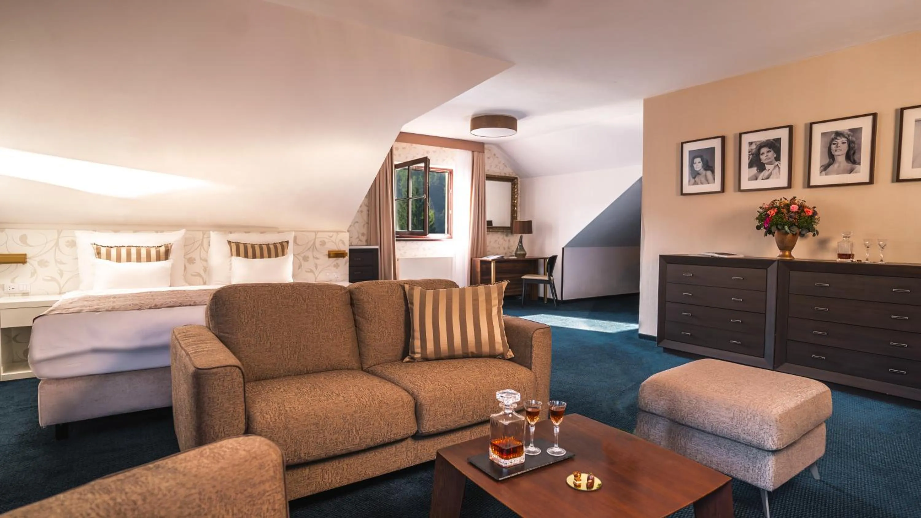 Bed in Hotel Savoy Špindlerův Mlýn