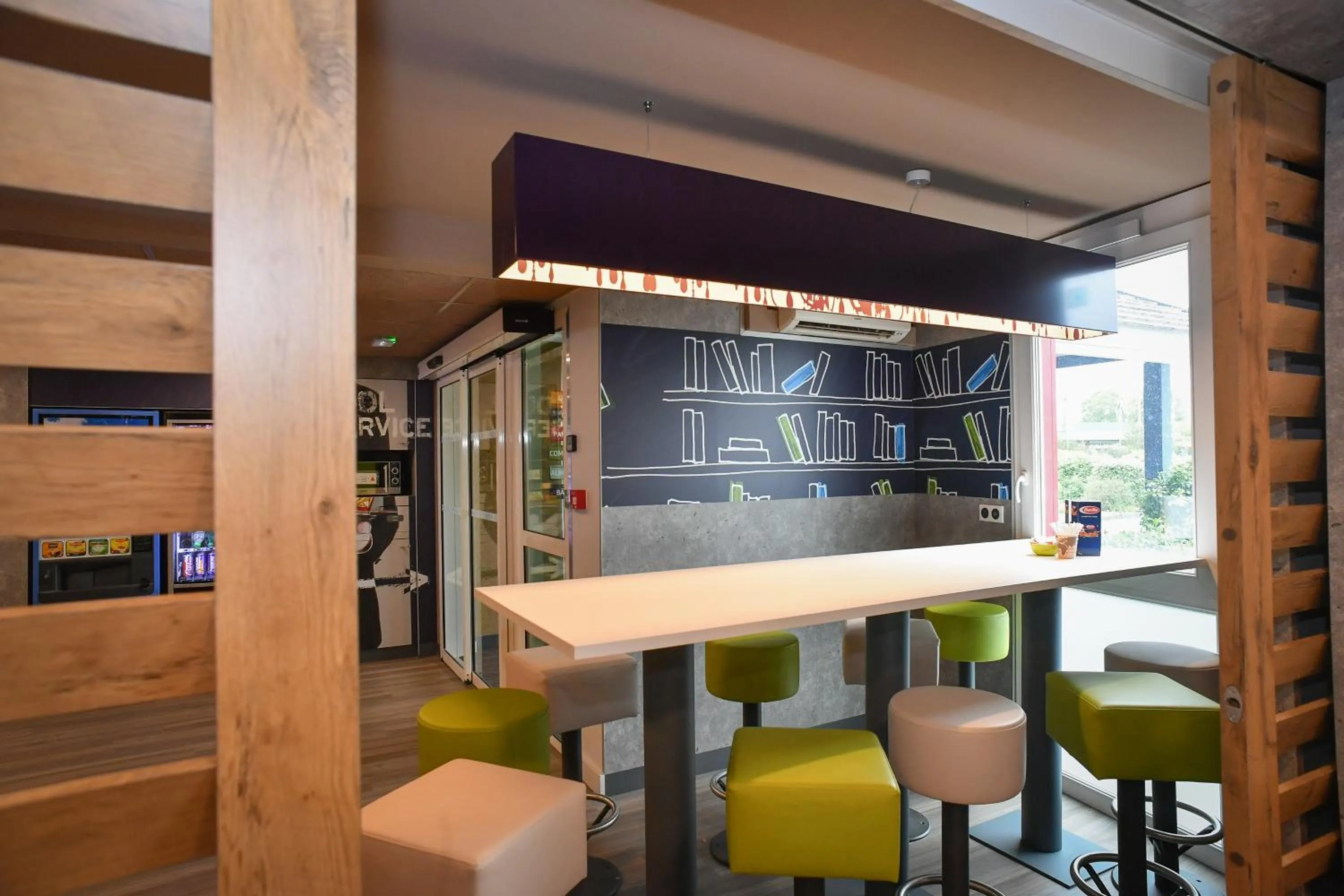 Decorative detail in ibis budget Saint Lô