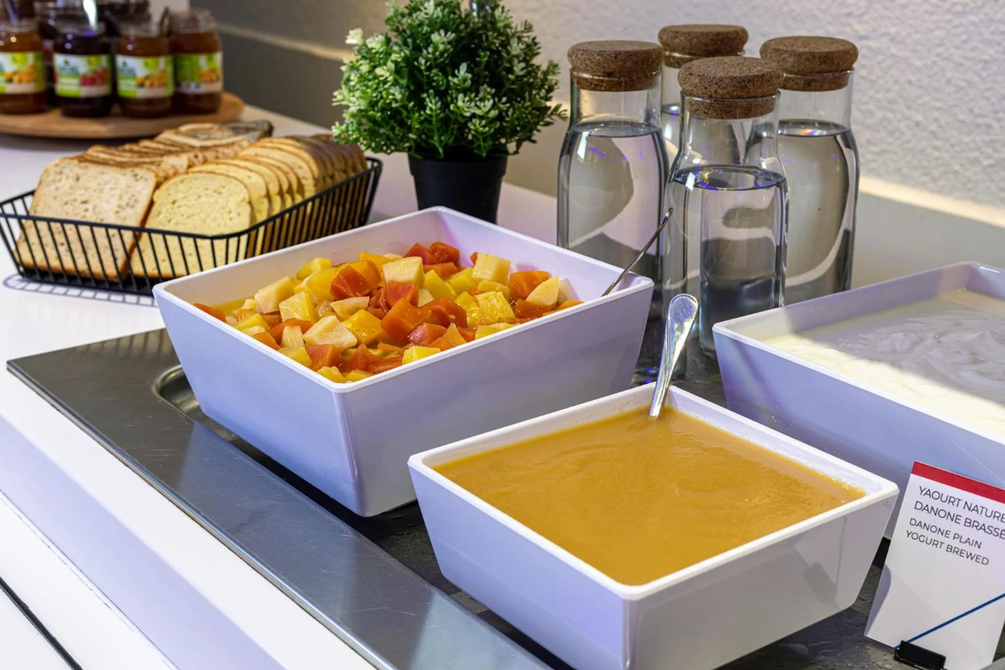 Breakfast in ibis budget Saint Lô