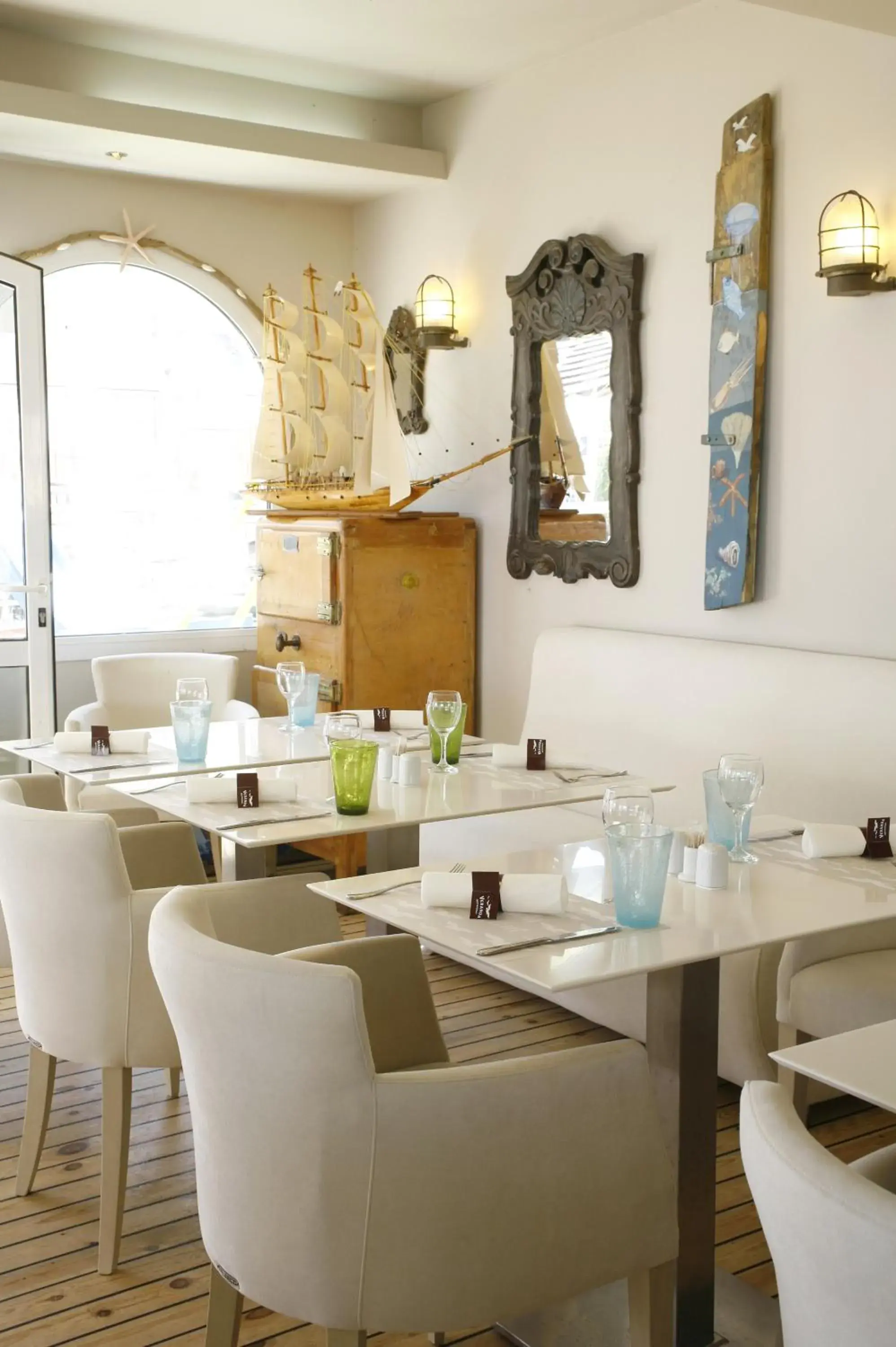 Restaurant/places to eat in Glaros Beach Hotel Restaurant/places to eat in Glaros Beach Hotel