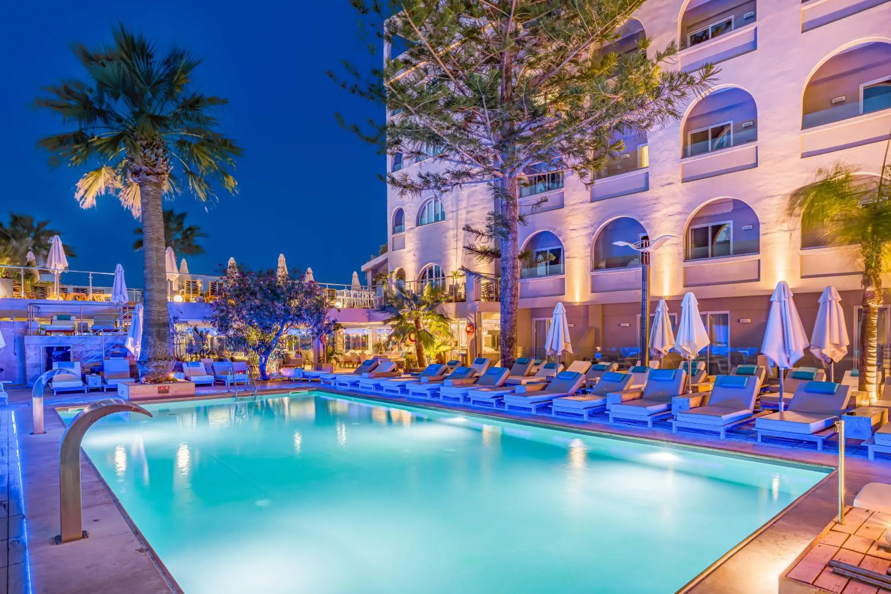 Property building in Glaros Beach Hotel Property building in Glaros Beach Hotel