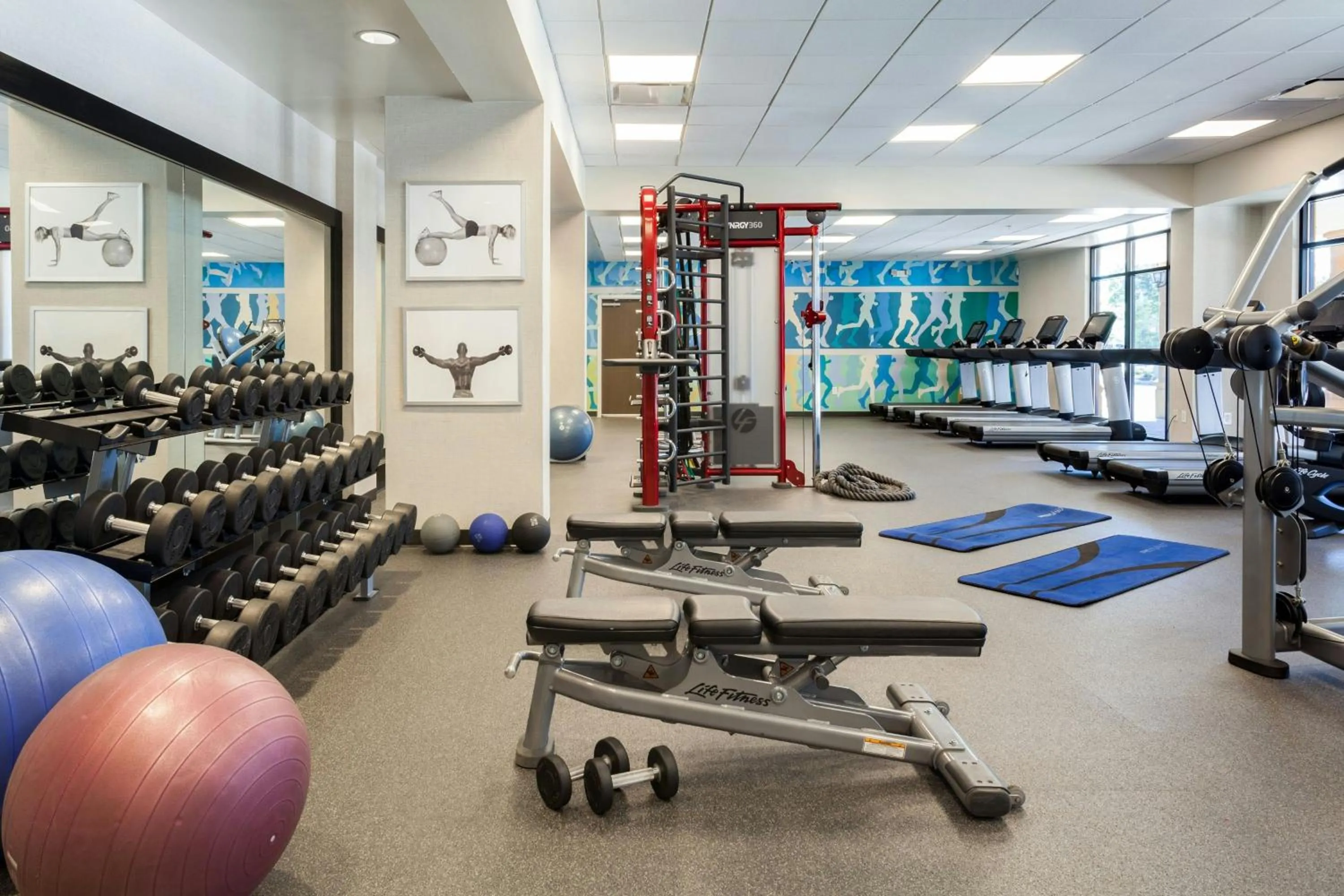 Fitness centre/facilities in SpringHill Suites by Marriott Orlando Lake Buena Vista in Marriott Village