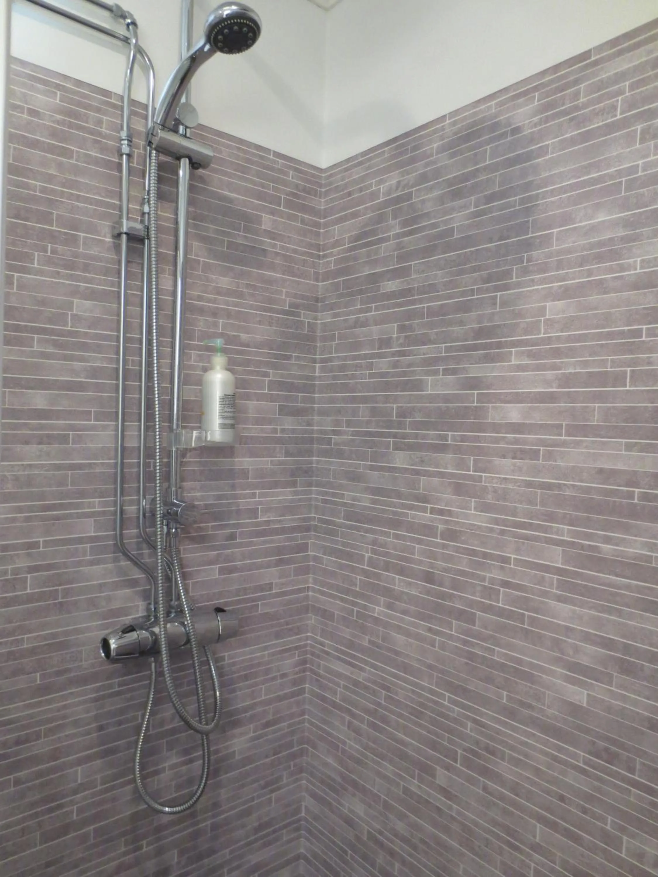 Shower in Järvsöbaden