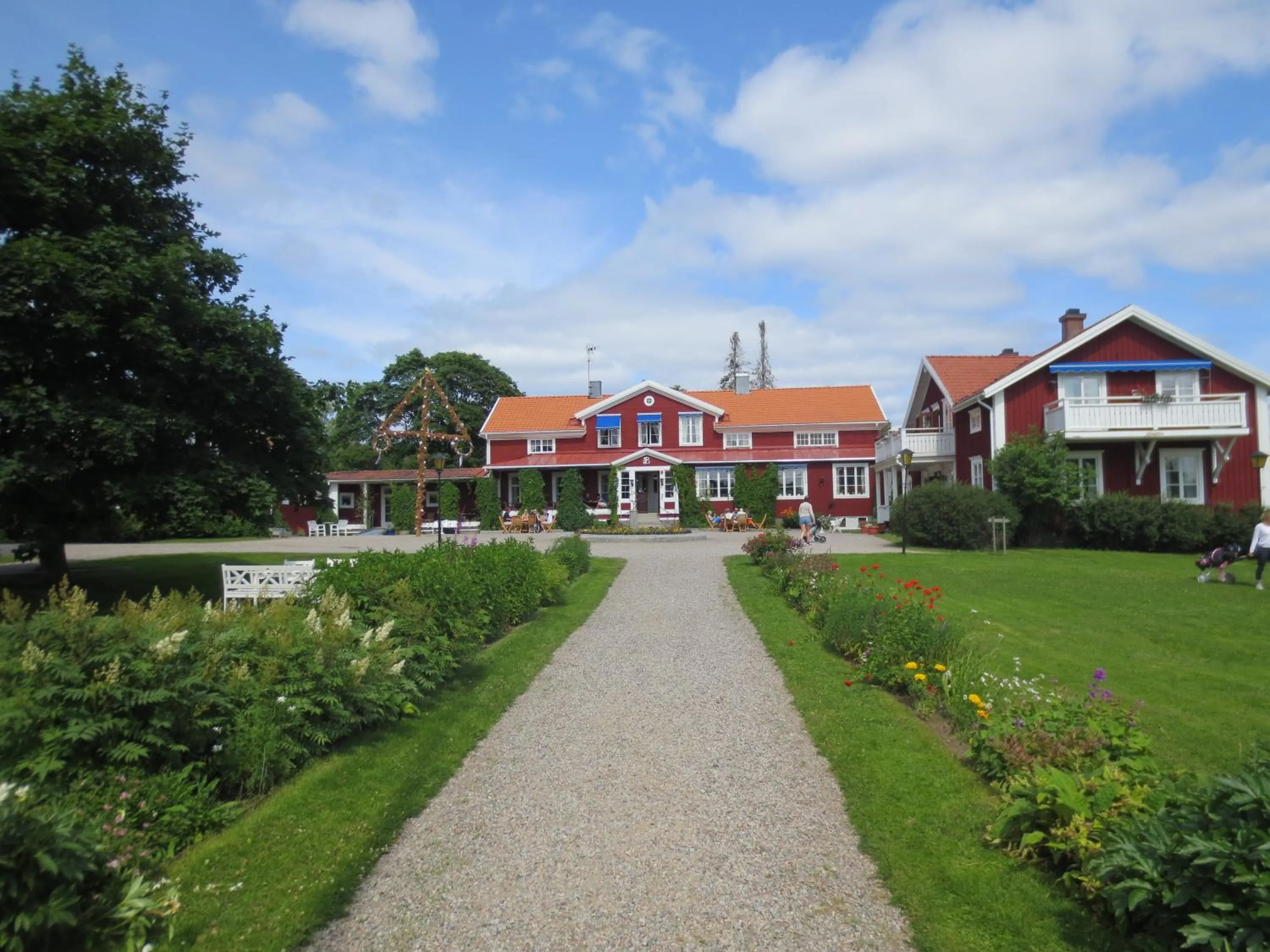 Facade/entrance in Järvsöbaden