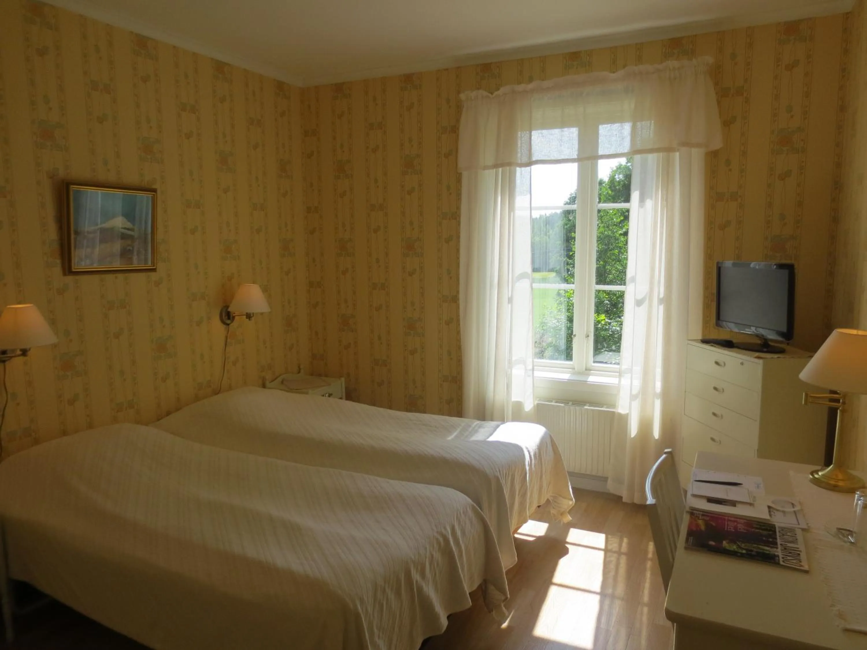 Photo of the whole room, Bed in Järvsöbaden