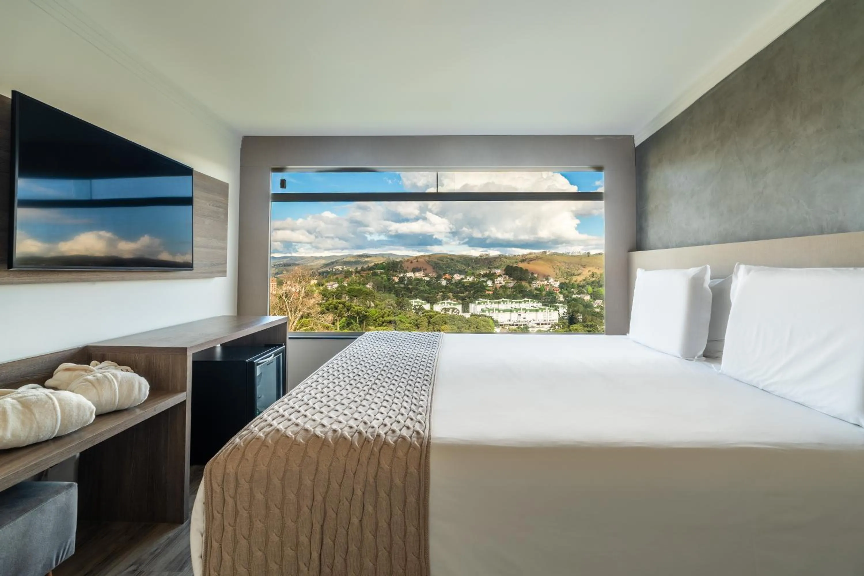 Bedroom, Bed in Chris Wellness Resort Hotel