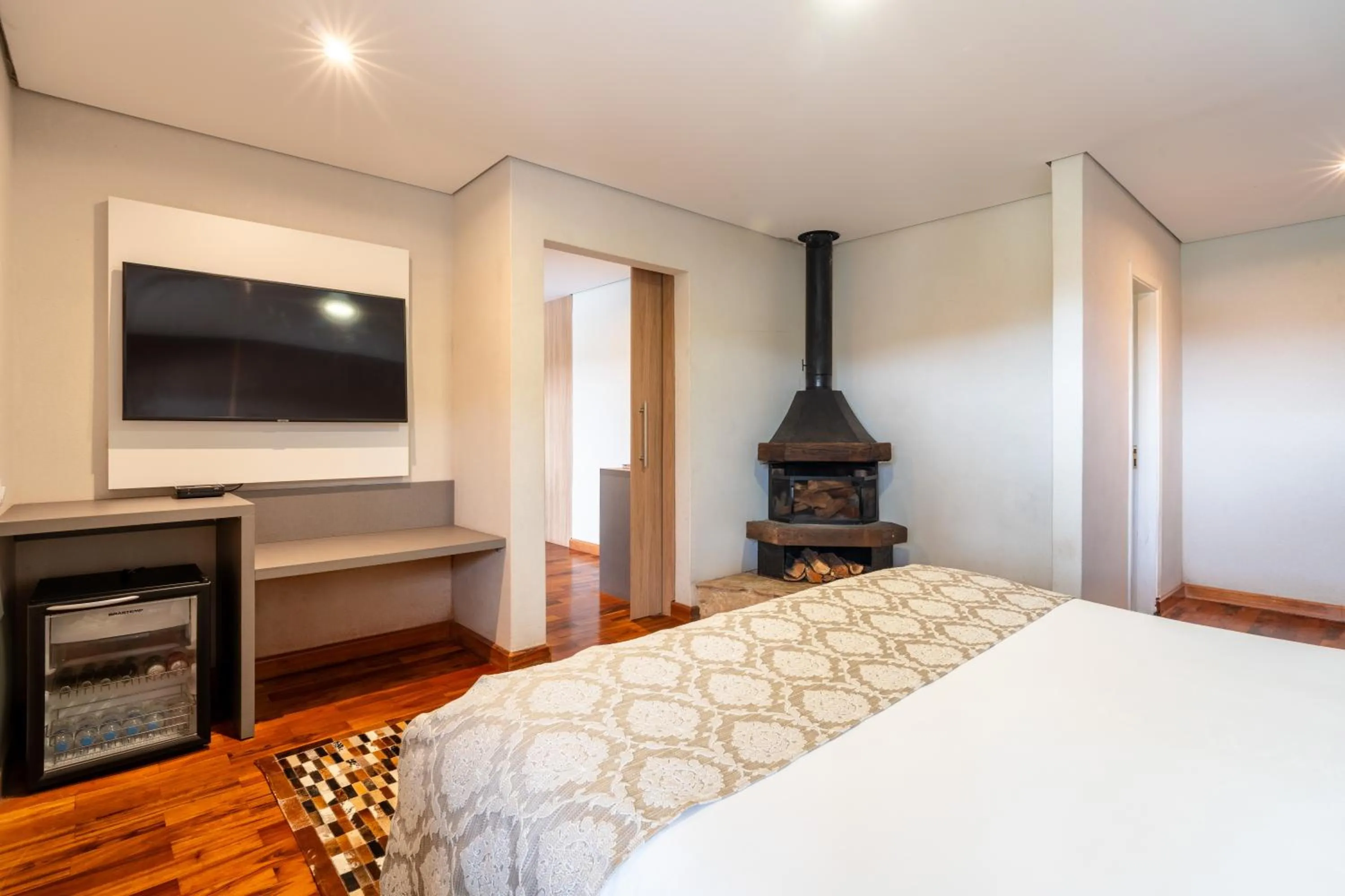 Bedroom, Bed in Chris Wellness Resort Hotel