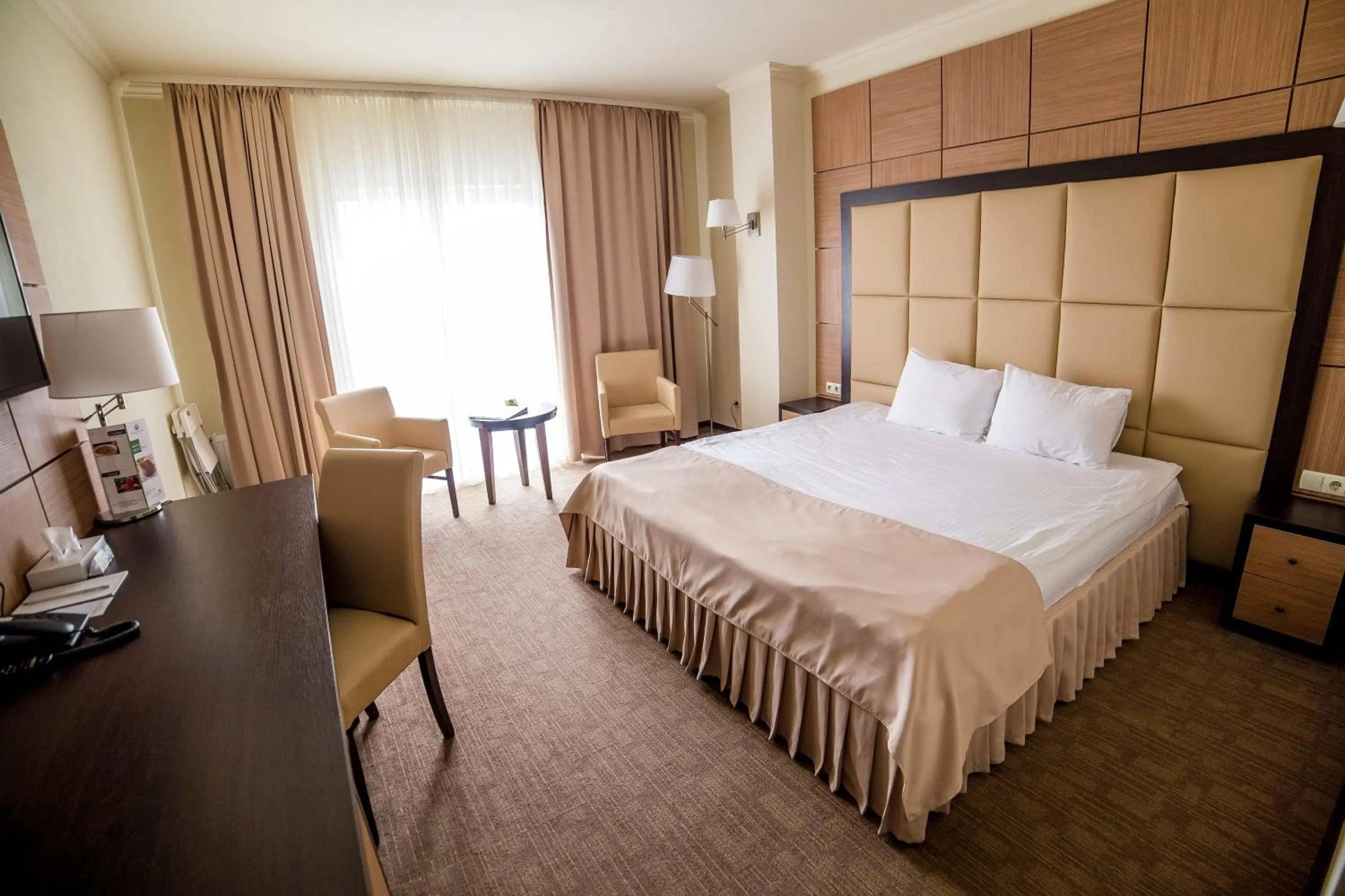 Photo of the whole room, Bed in Green Park Hotel & SPA