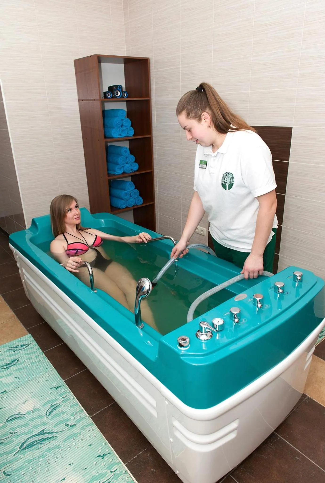 Hot Tub in Green Park Hotel & SPA