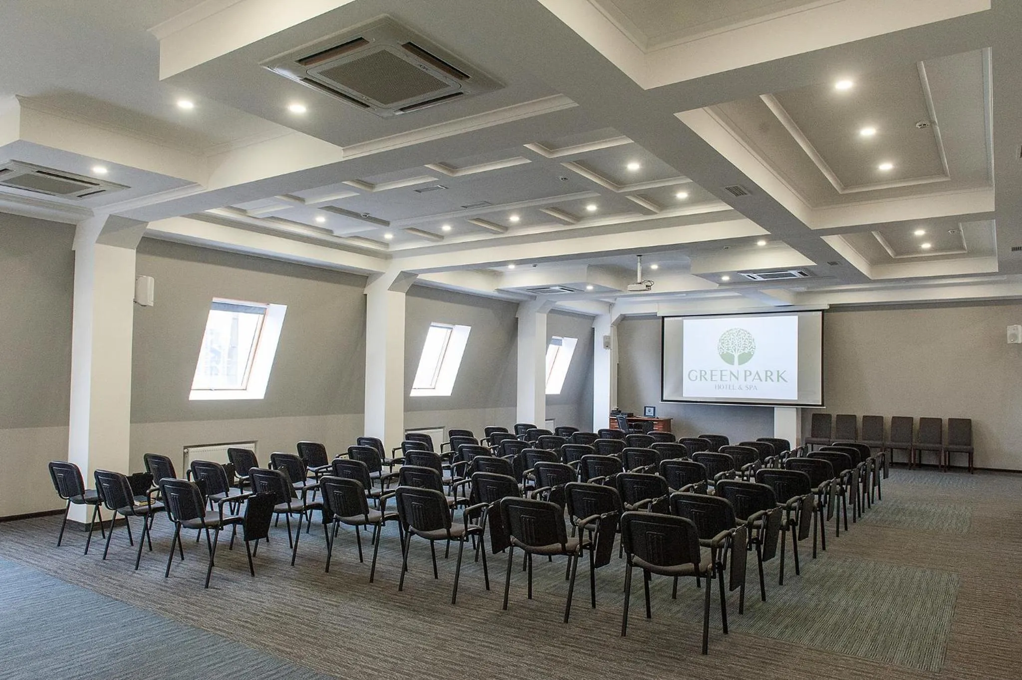 Meeting/conference room in Green Park Hotel & SPA