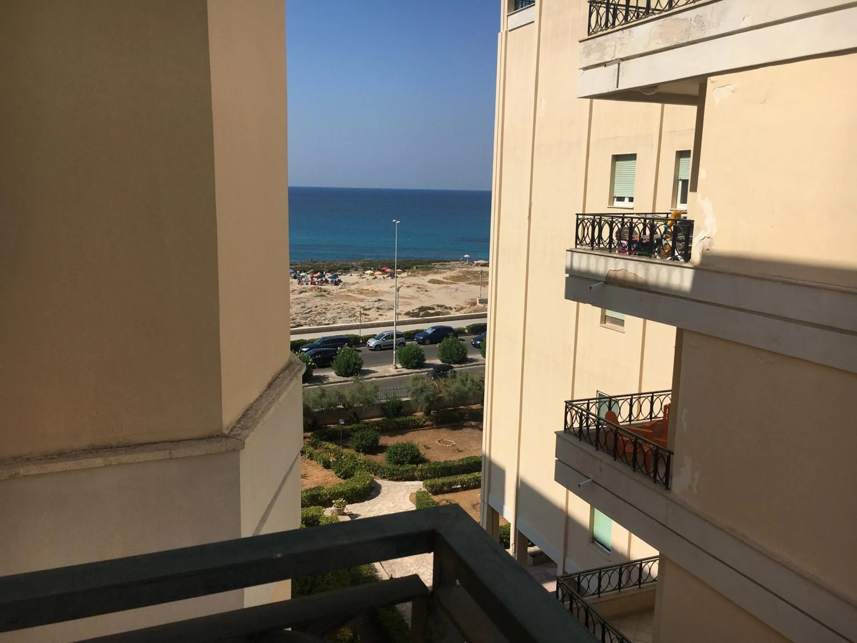 Property building in L'Aurora