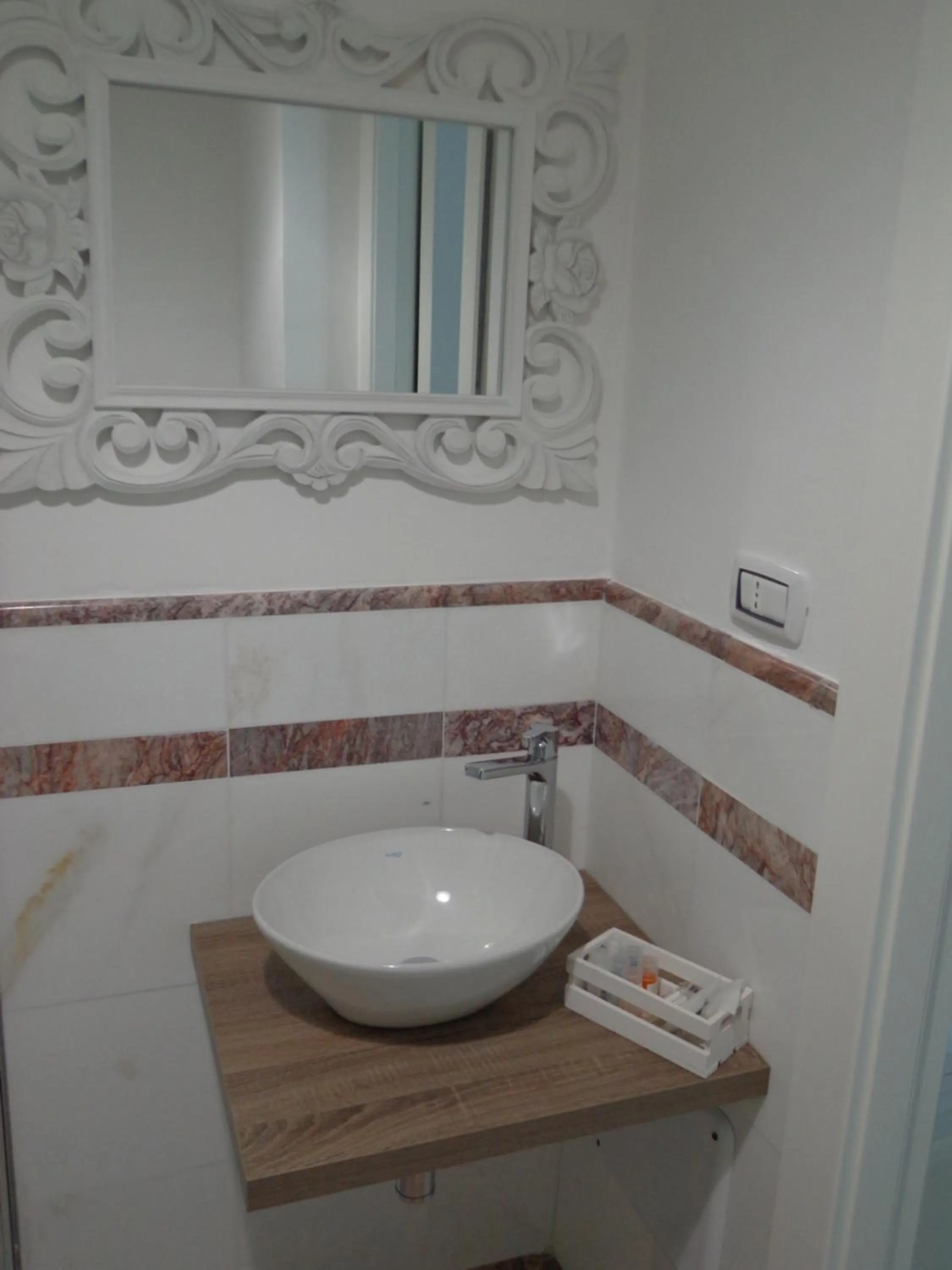 Bathroom in L'Aurora