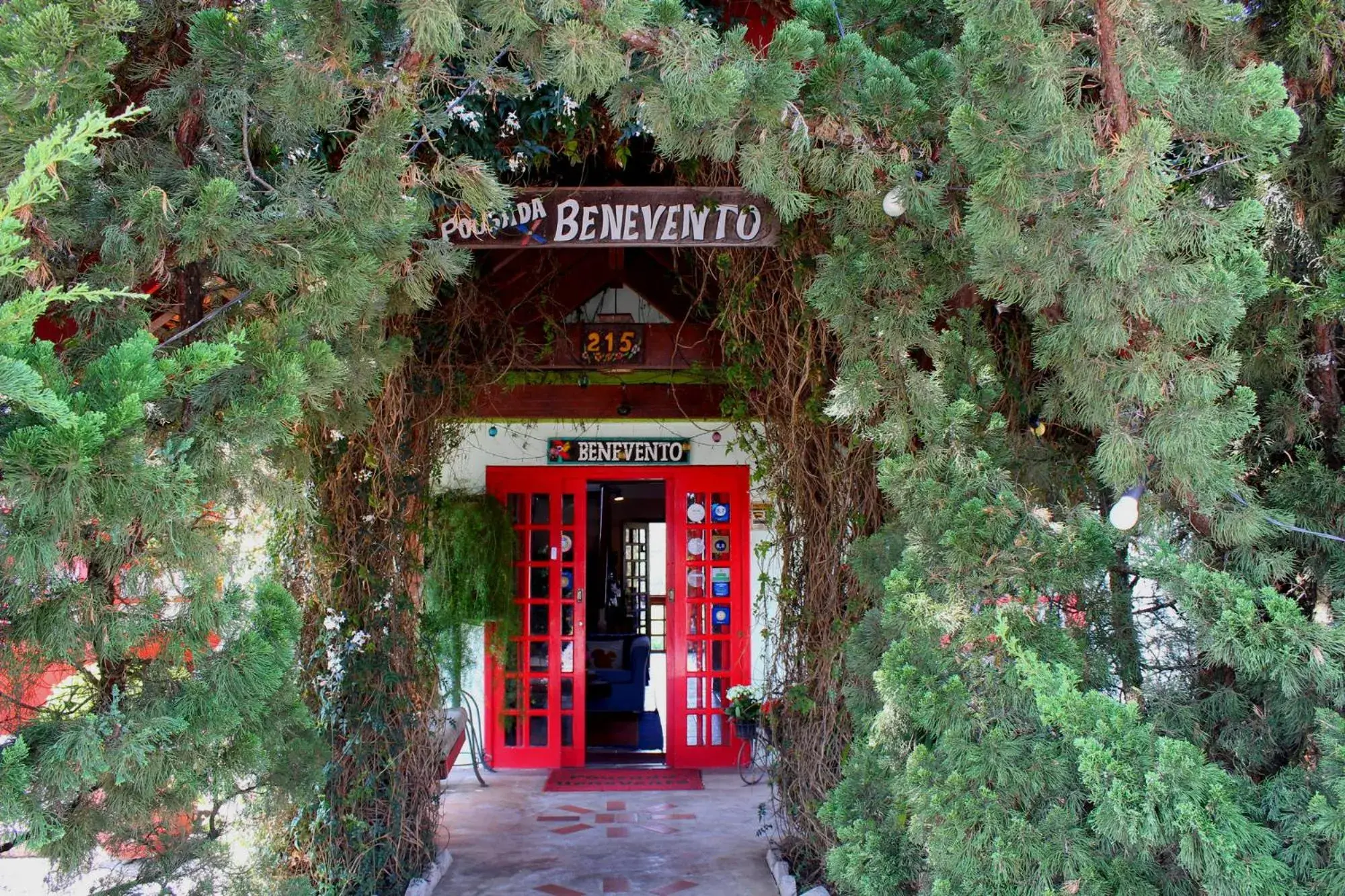 Facade/entrance in Pousada Benevento Facade/entrance in Pousada Benevento