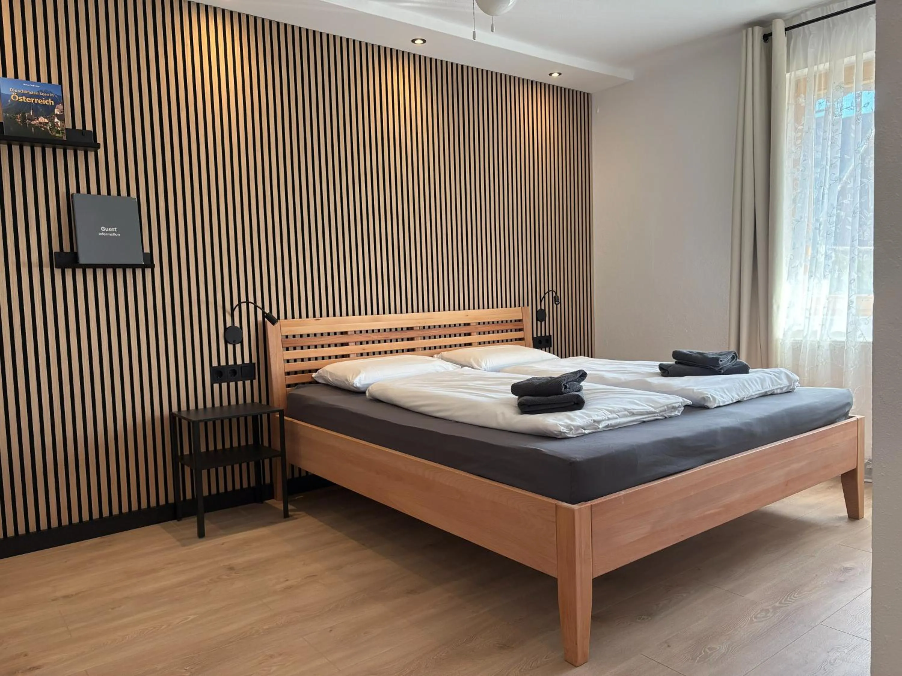 Comfort Triple Room with Balcony and Garden View in Pension Kitty